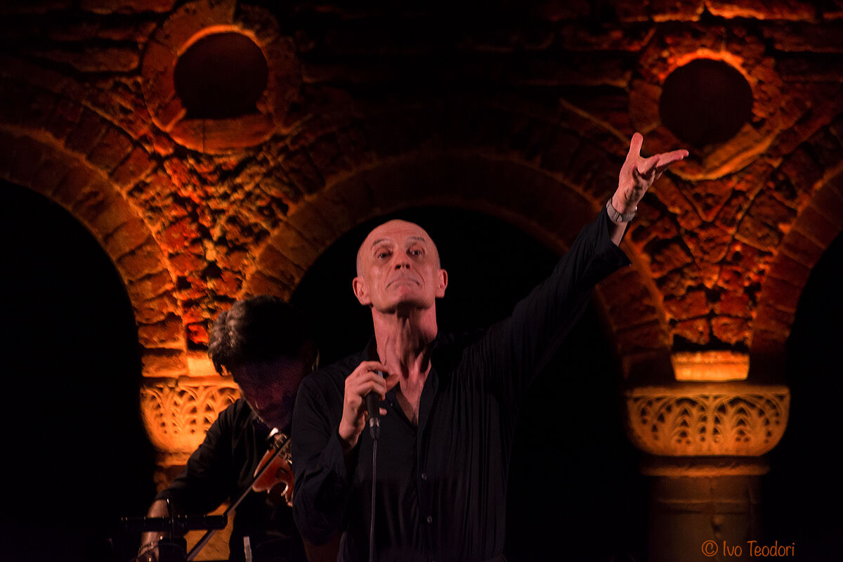 Peppe Servillo all'abbazia di Pomposa Fe.