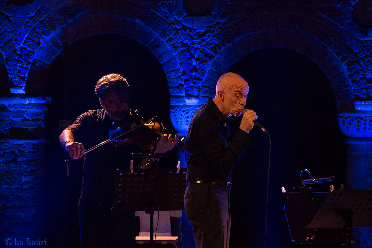 Peppe Servillo all'abbazia di Pomposa Fe.