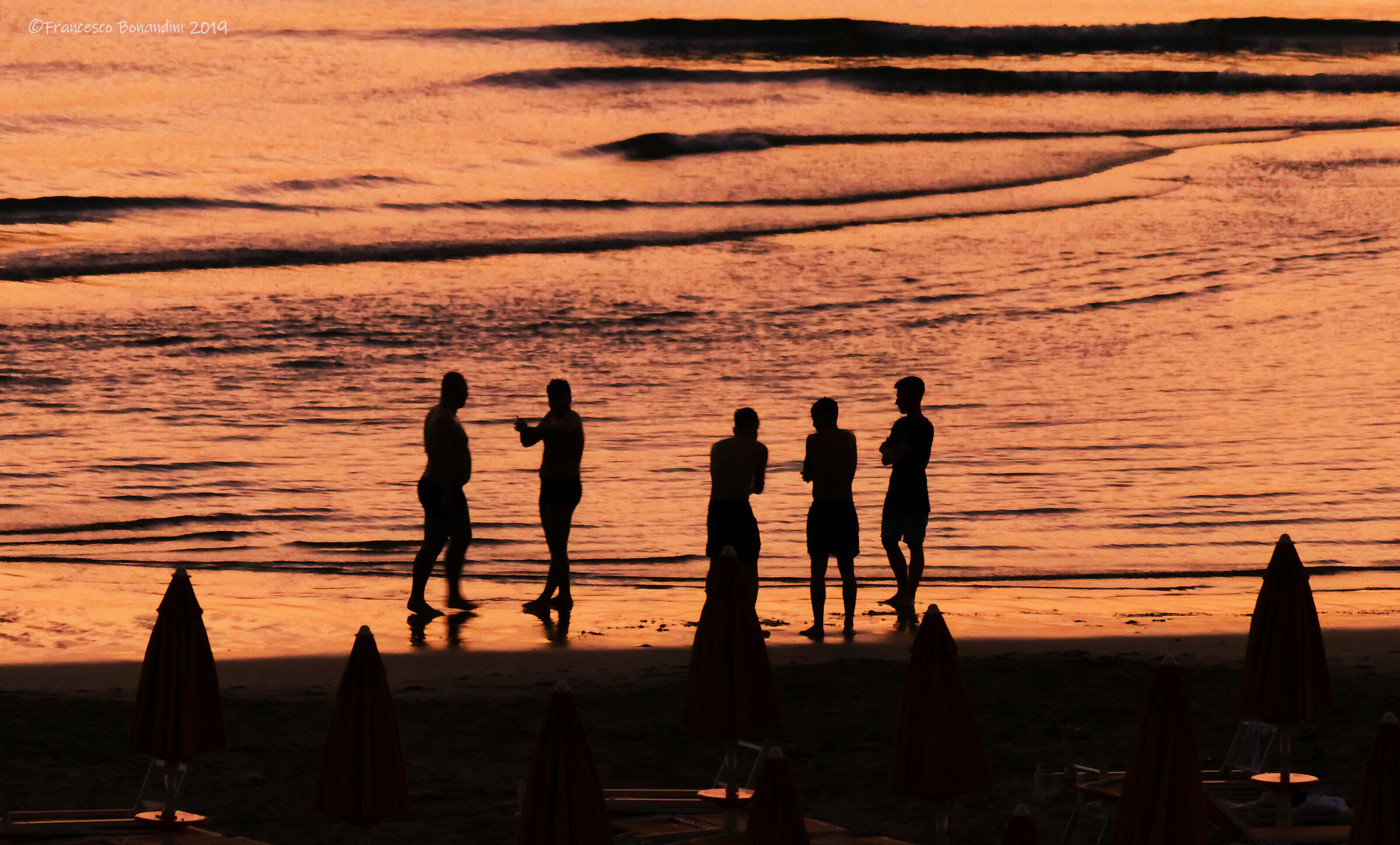 l' alba con gli amici