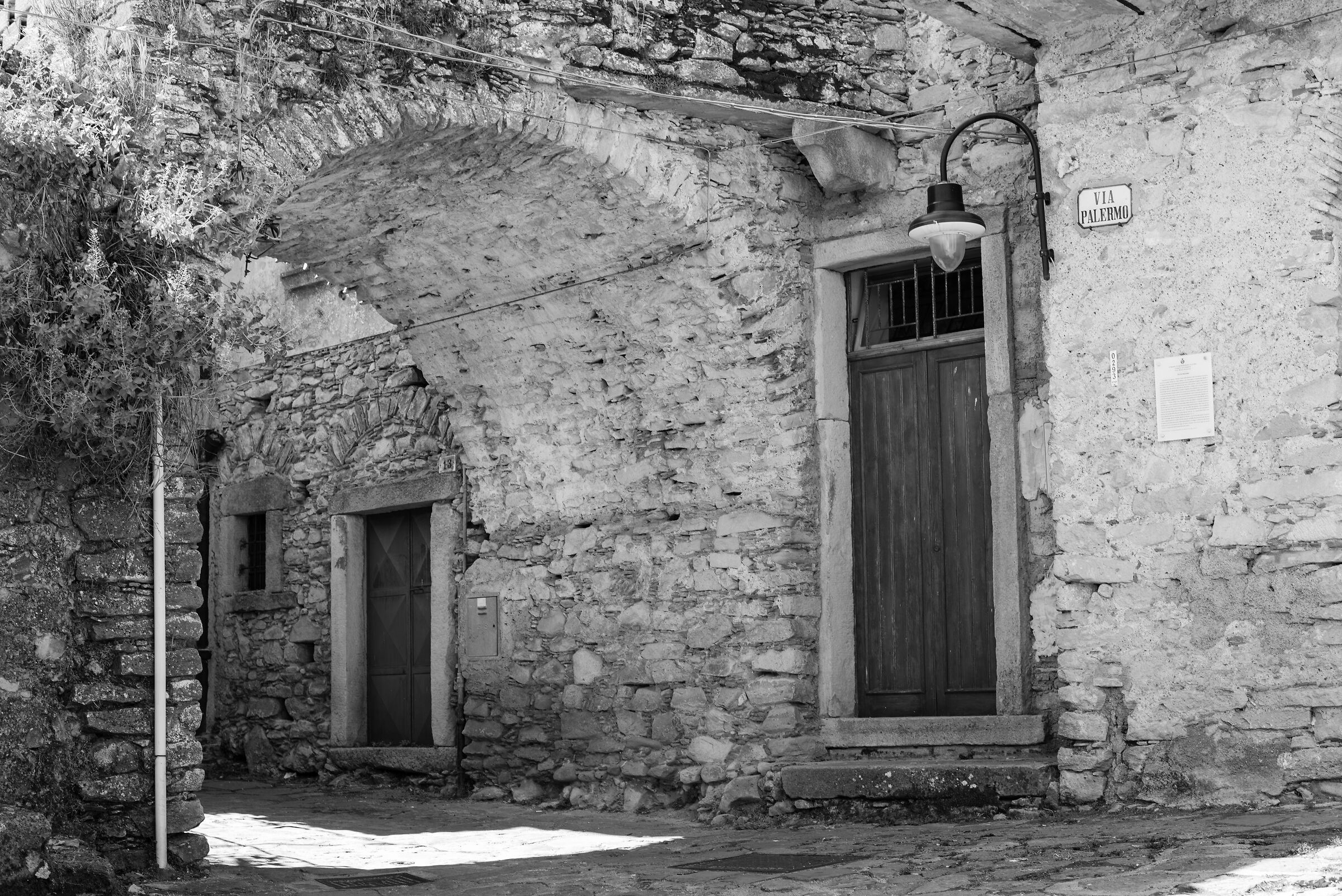 Montalbano Elicona via Palermo