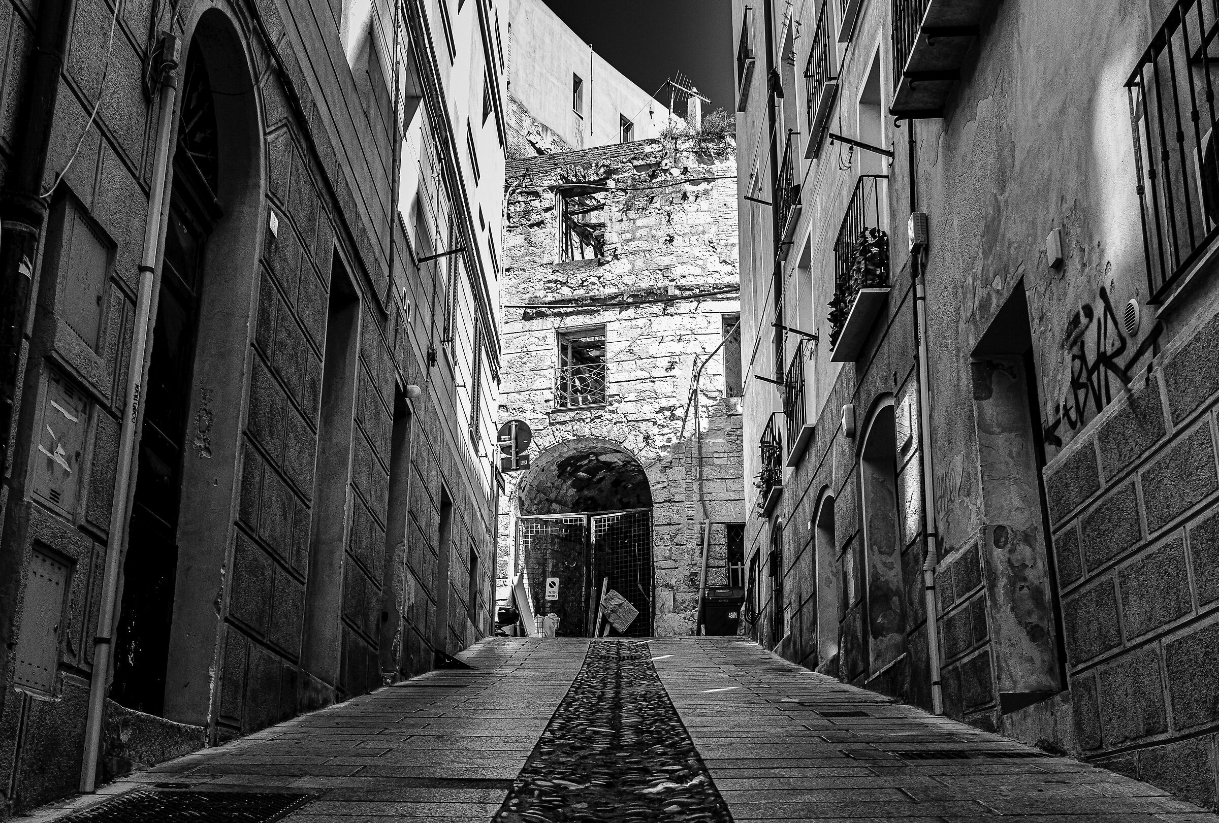 I palazzi che crollano