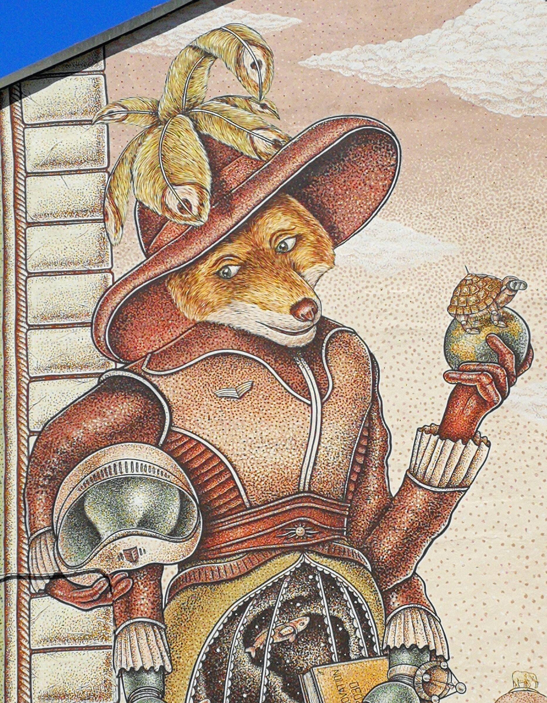 Torino: Facciata di palazzo in via Nizza