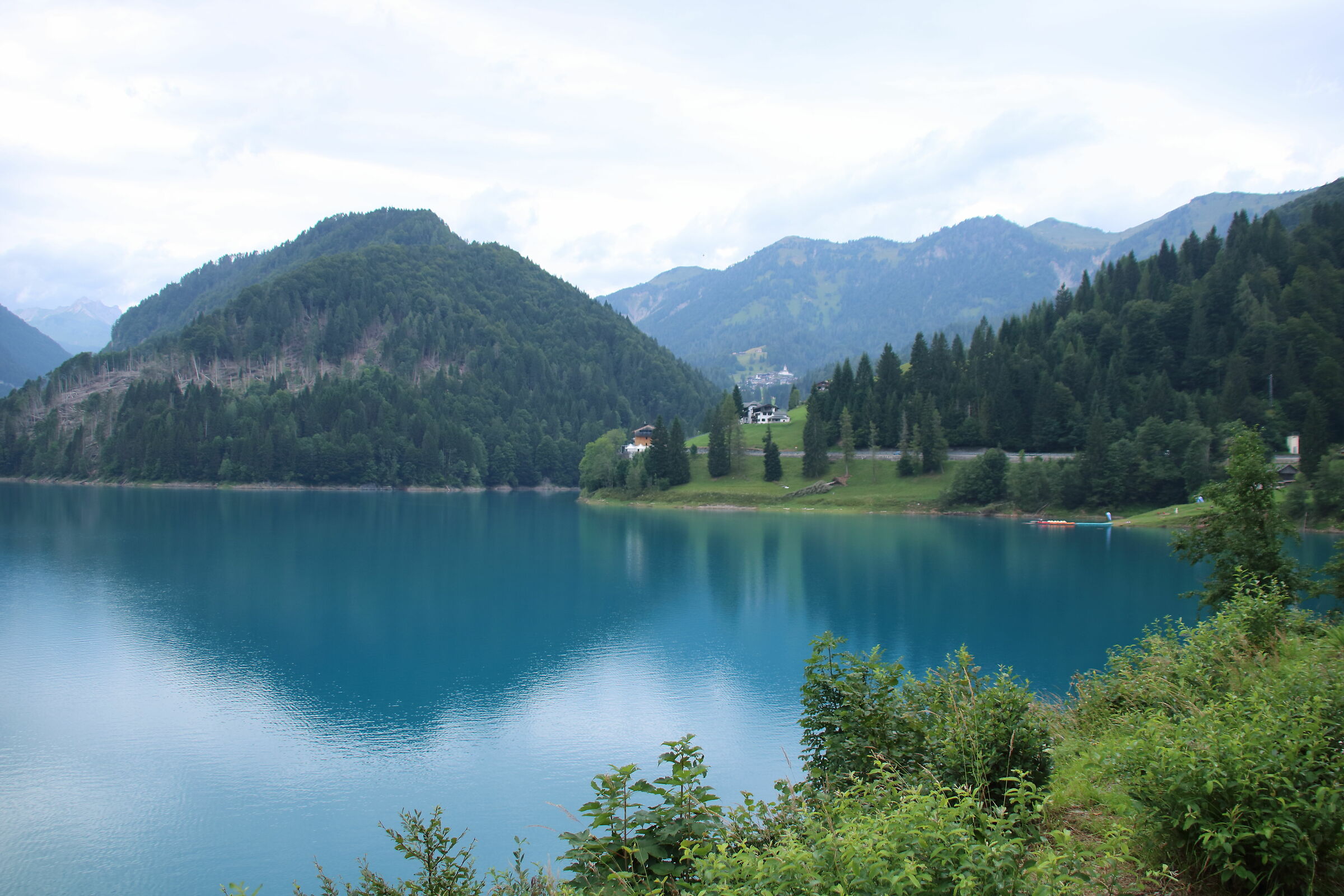 lake of sauris