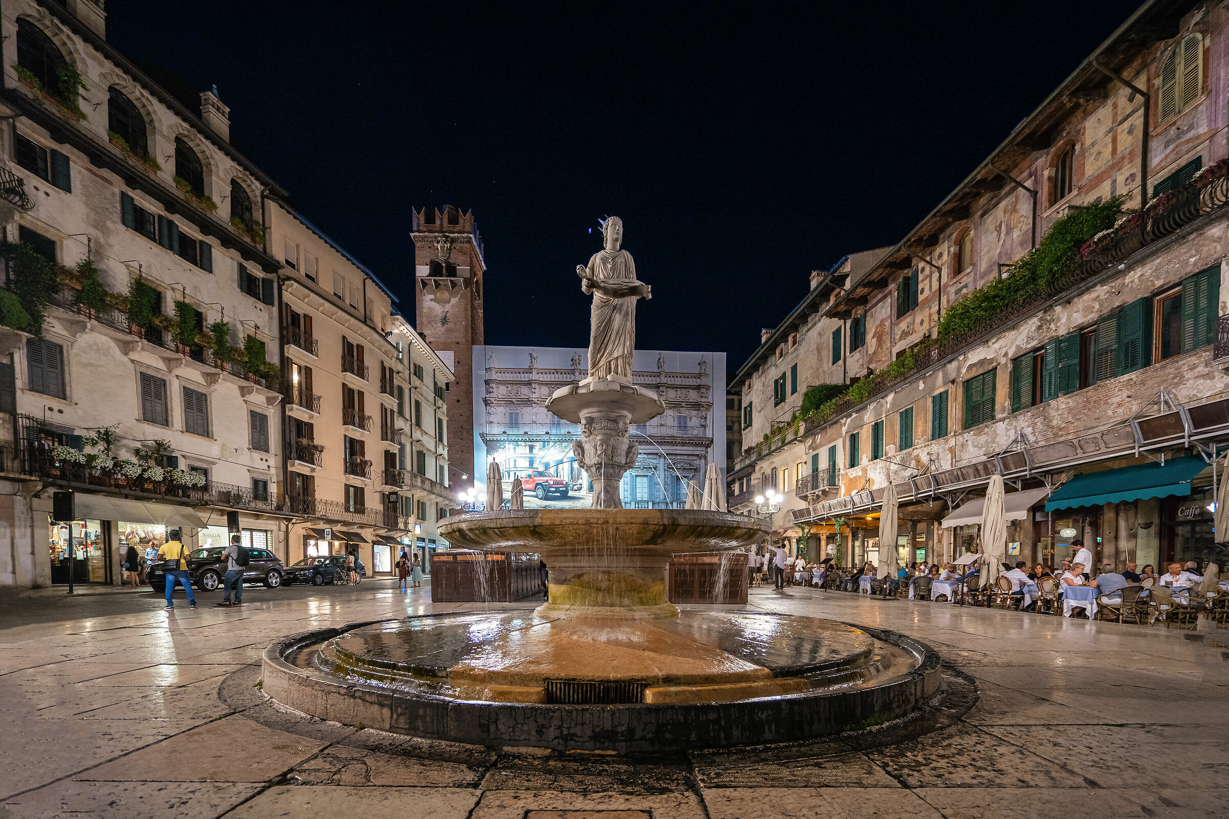 Herb Square, Verona