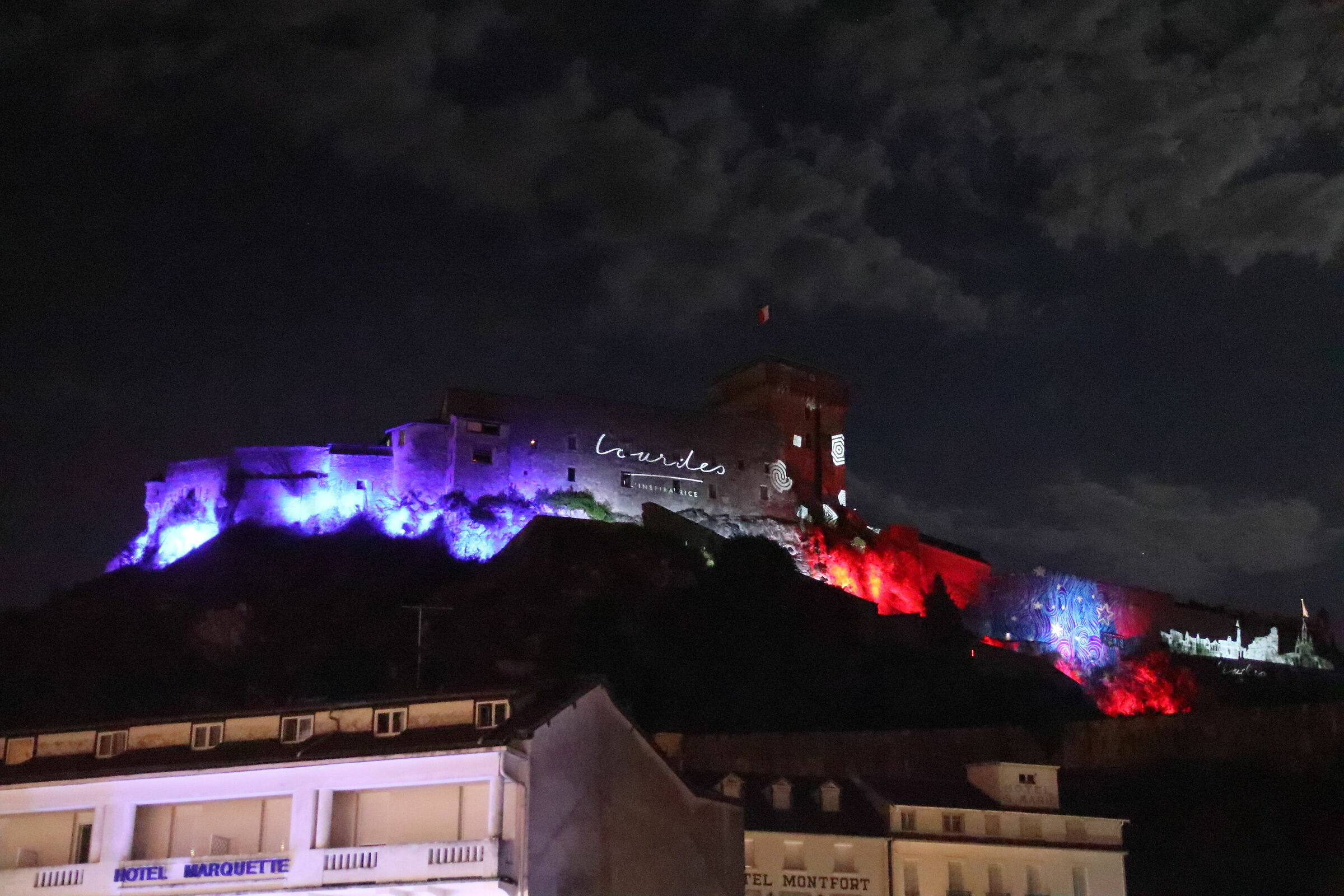 , Noise Reduction on camera