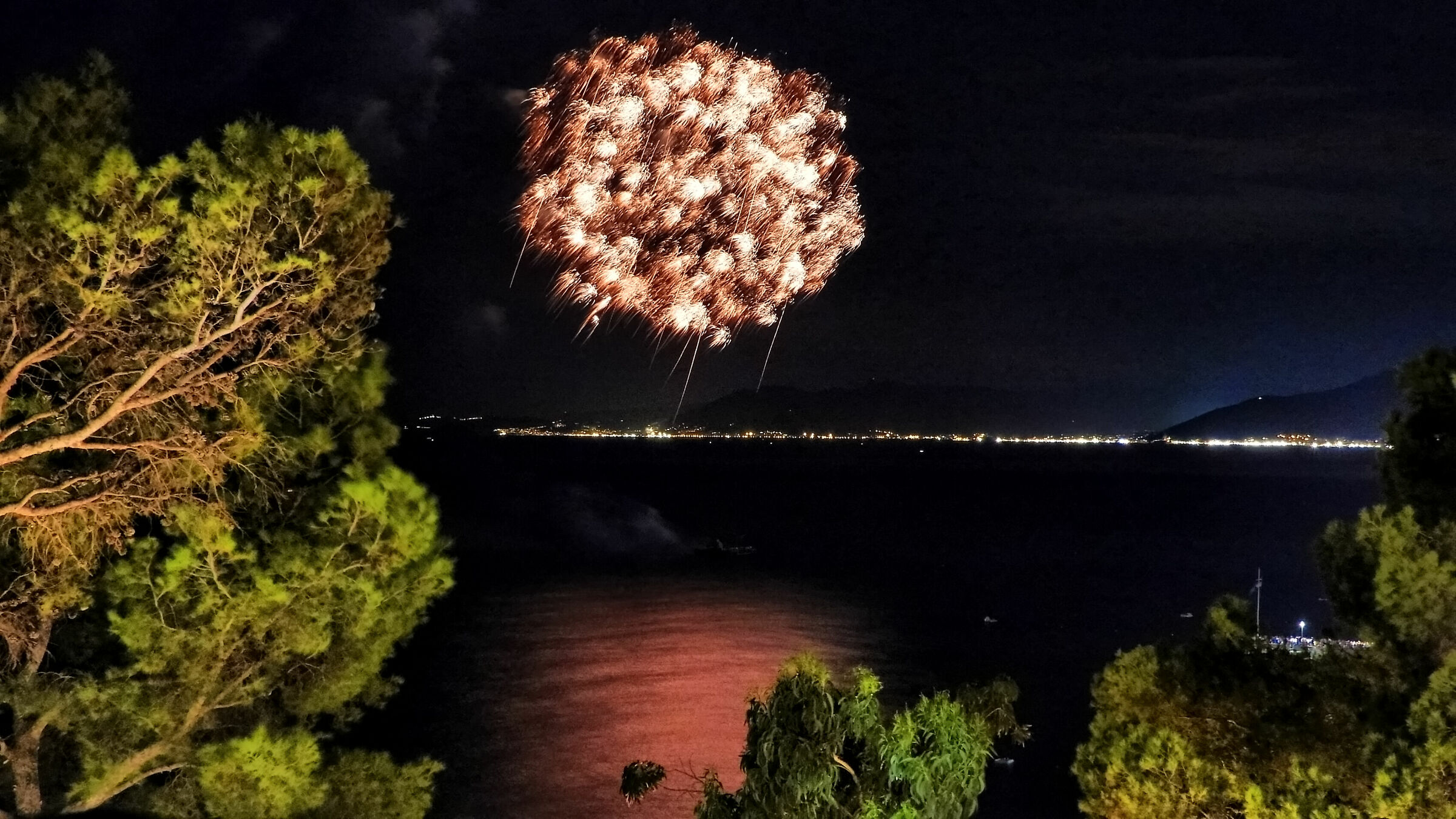 Fuochi d'artificio p1000