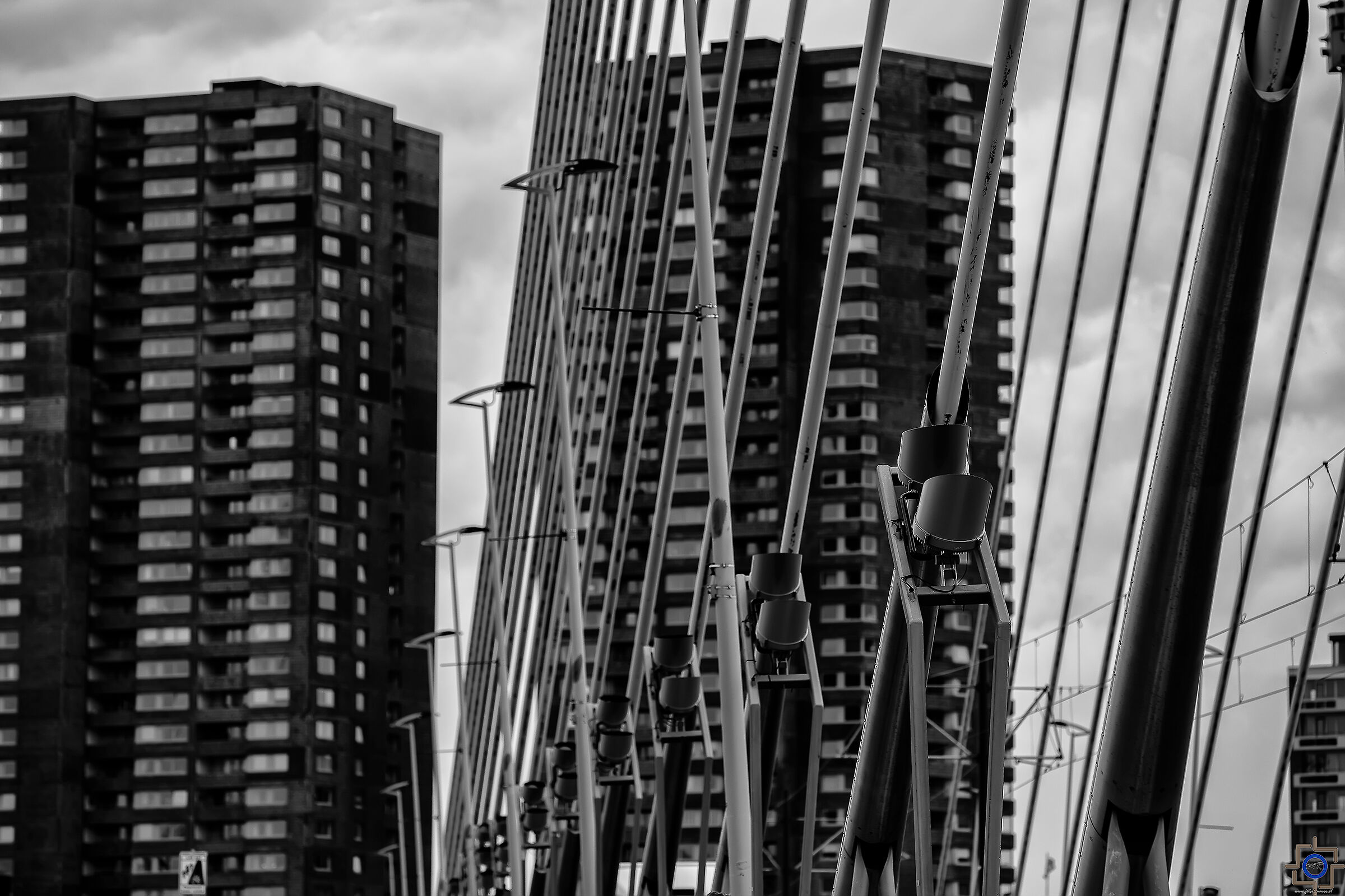 Parallel Convergences