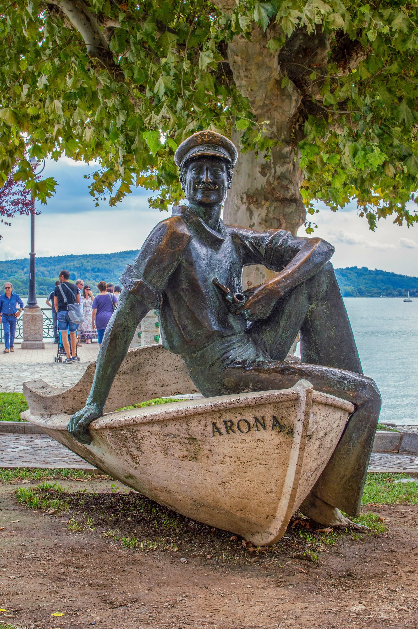 Il pescatore di Arona