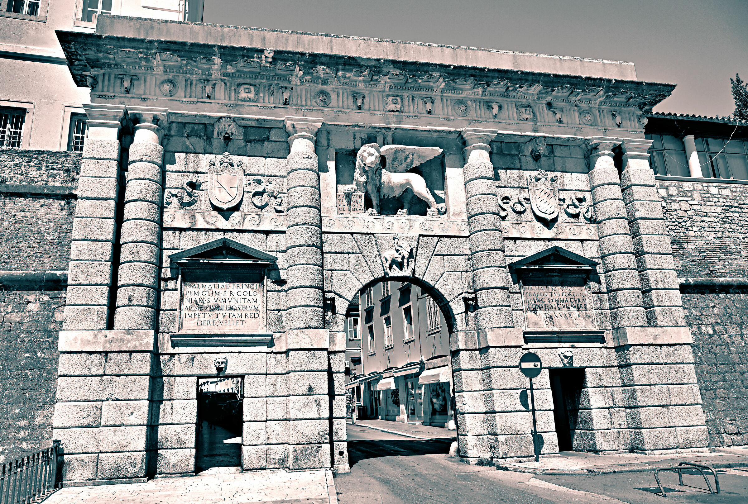 Zara, Terraferma Gate.