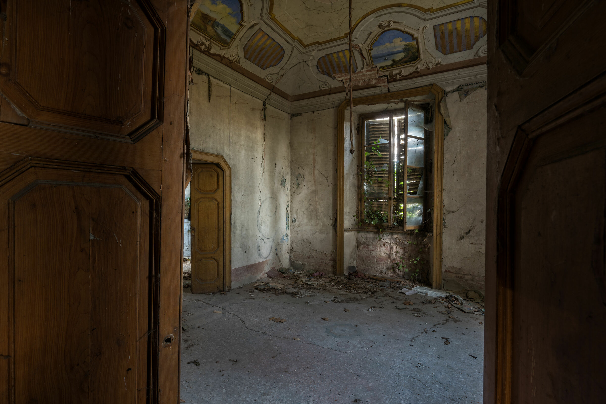 That house in the middle of the woods