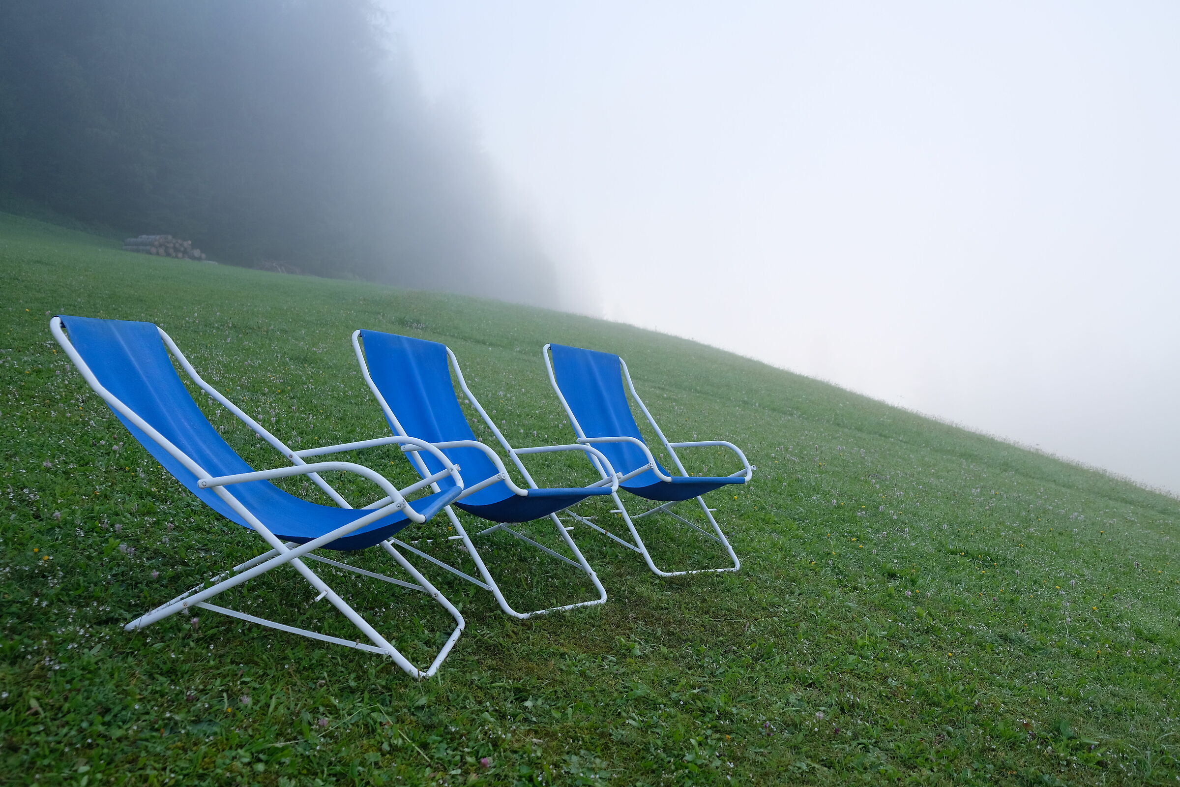 Aspettando il sole in mezzo le nuvole