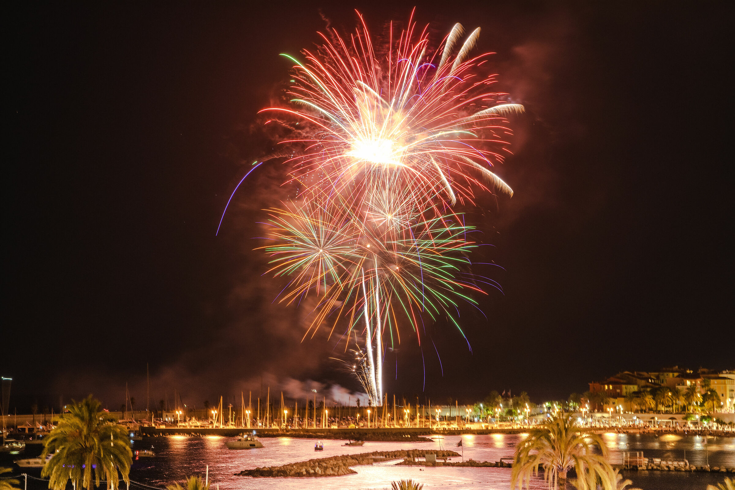 August 15 in French Riviera - Fireworks!