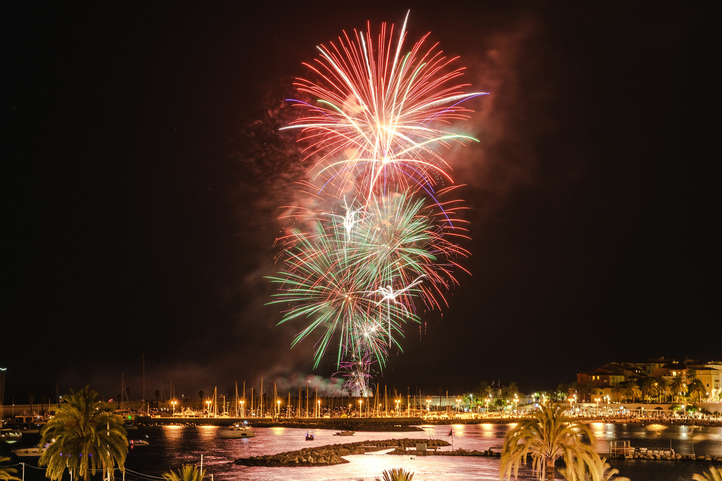 August 15 in French Riviera - Fireworks!