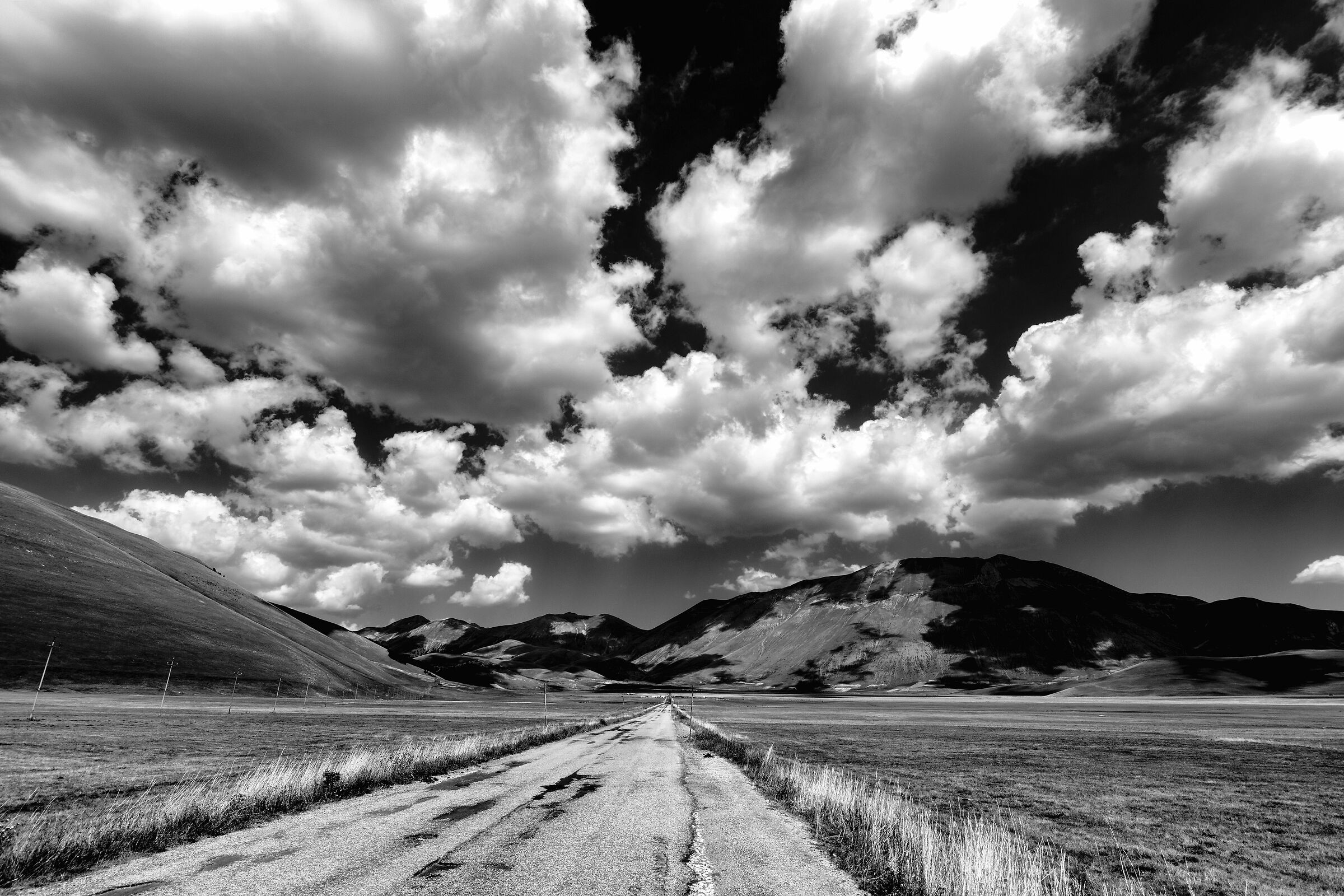 piana di castelluccio di nor orizzonte verso l'infinito