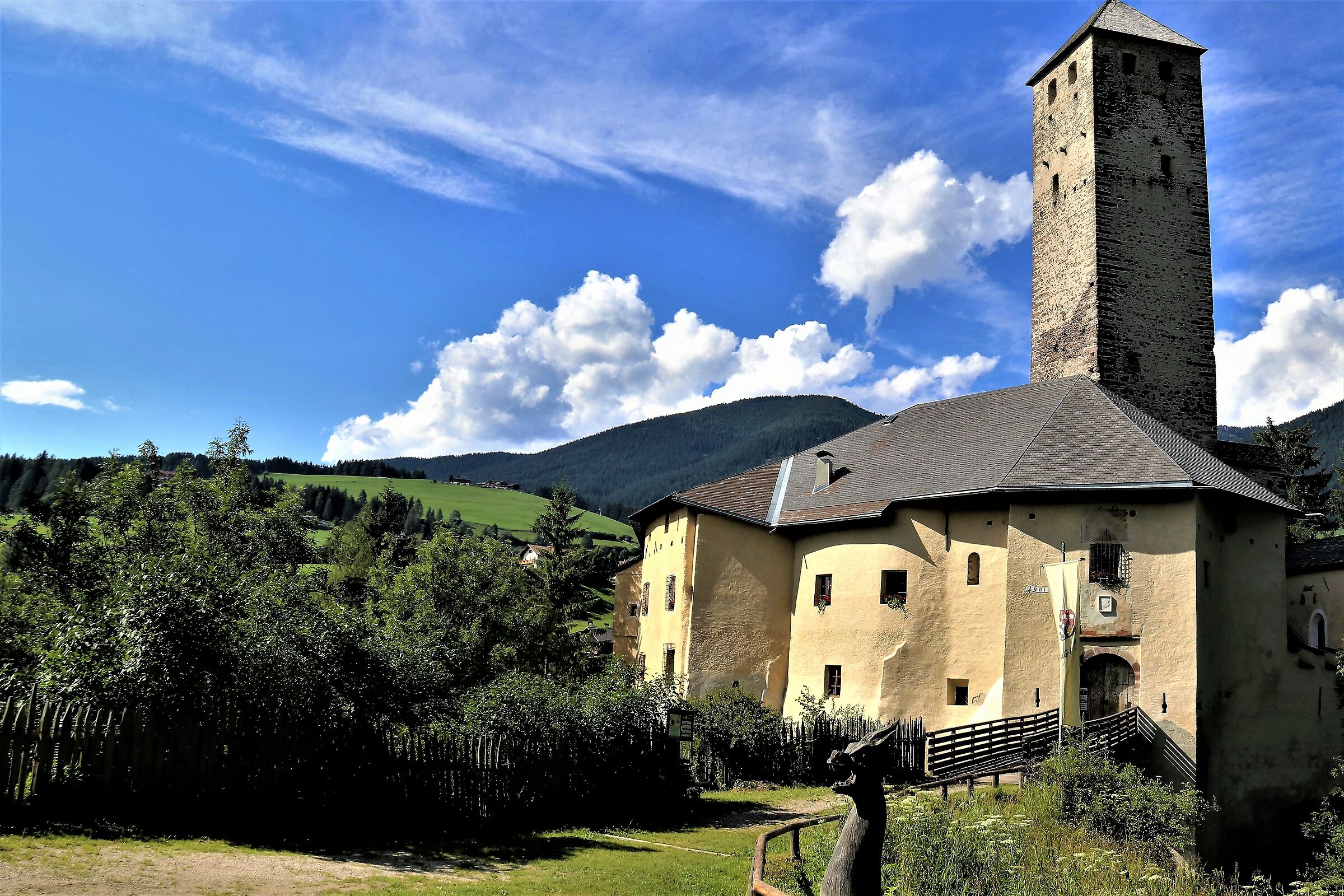 Castello di Monguelfo