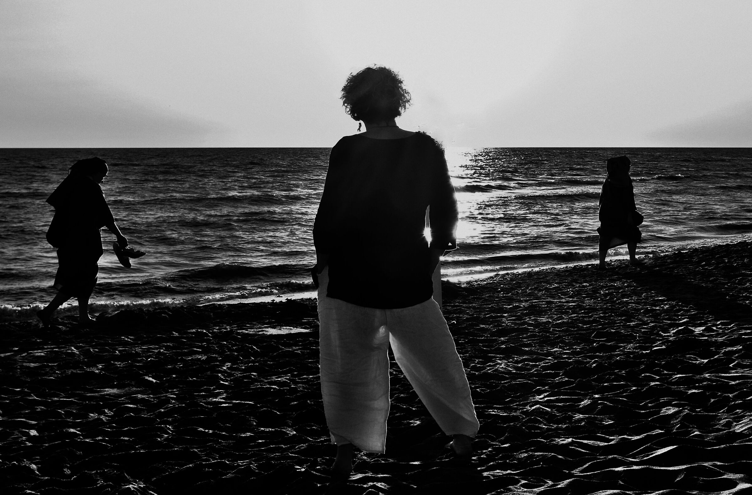 clara tra le suore rivisitata in b&w