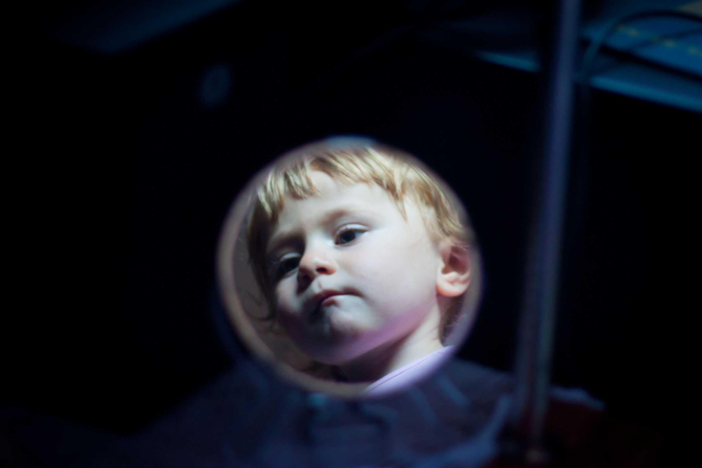 Alice attraverso lo specchio