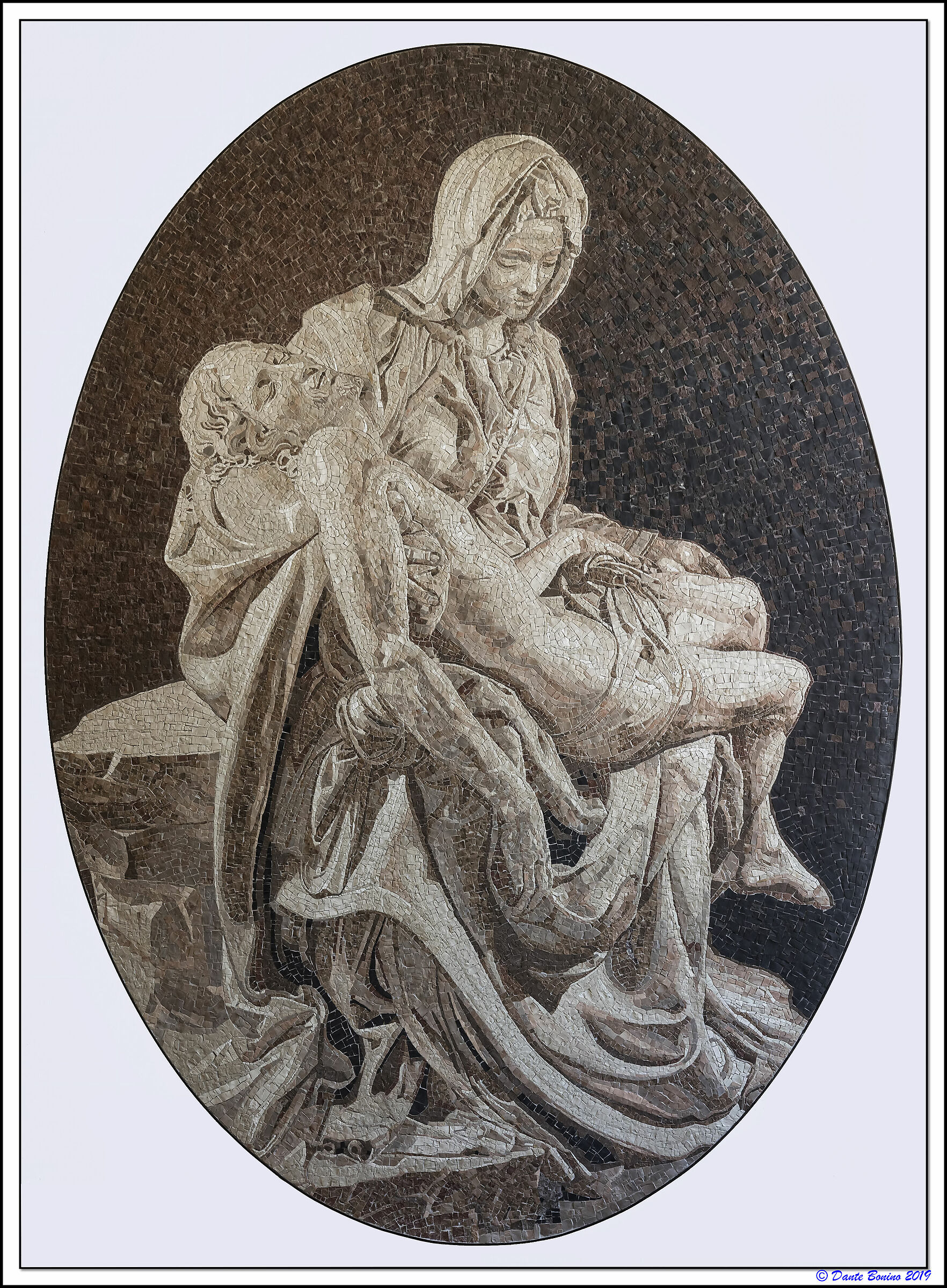 From the school of mosaicists in Spilimbergo: The Pieta