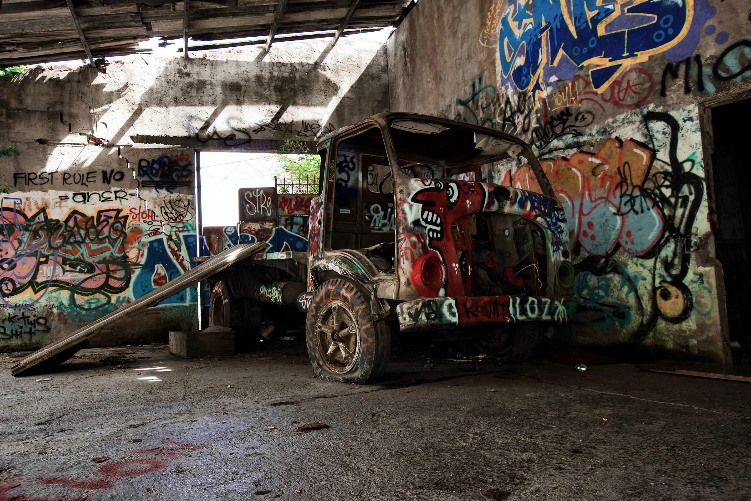 Furgoncino abbandonato