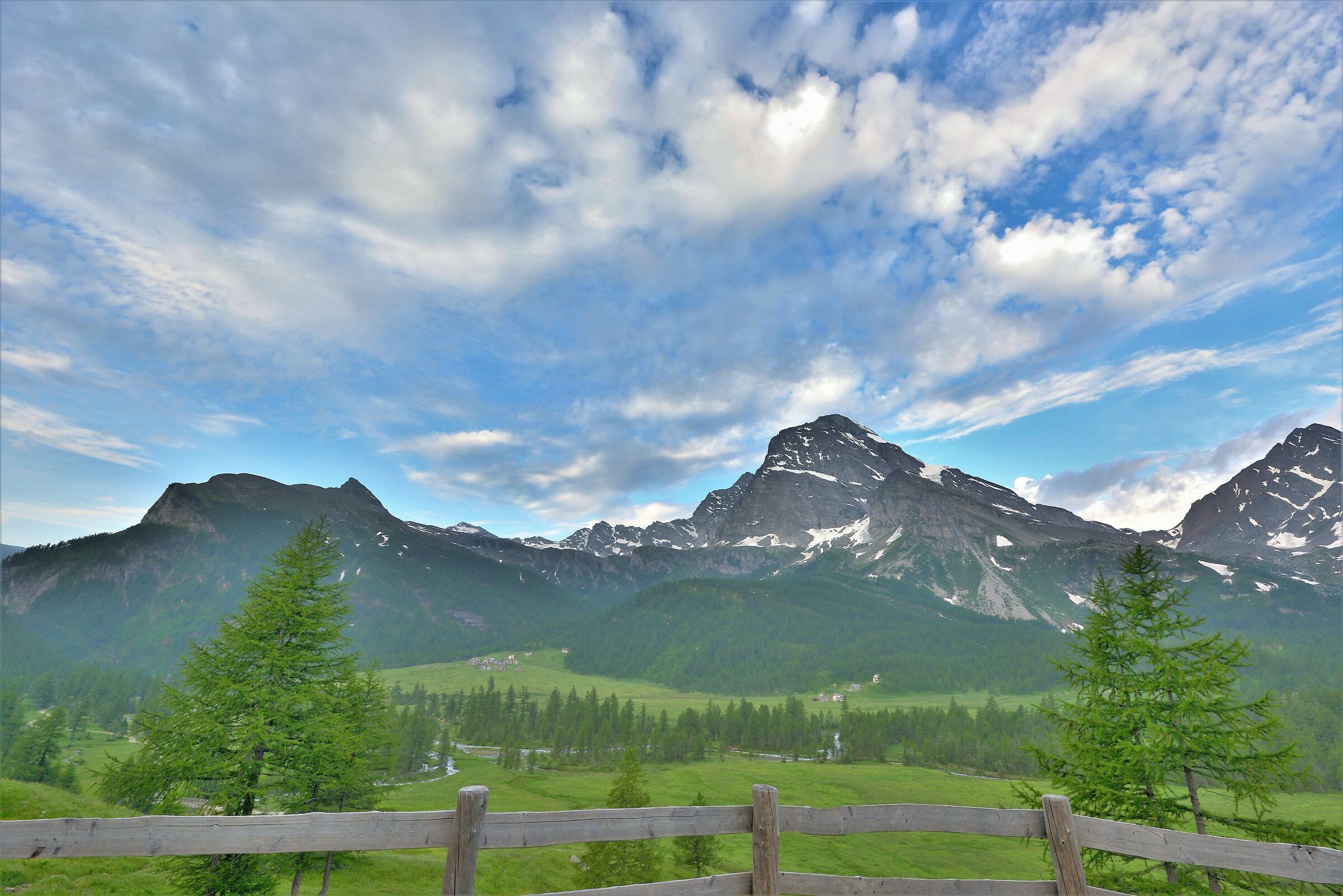 Alpe Veglia e Monte Leone dal rif.Citta' di Arona