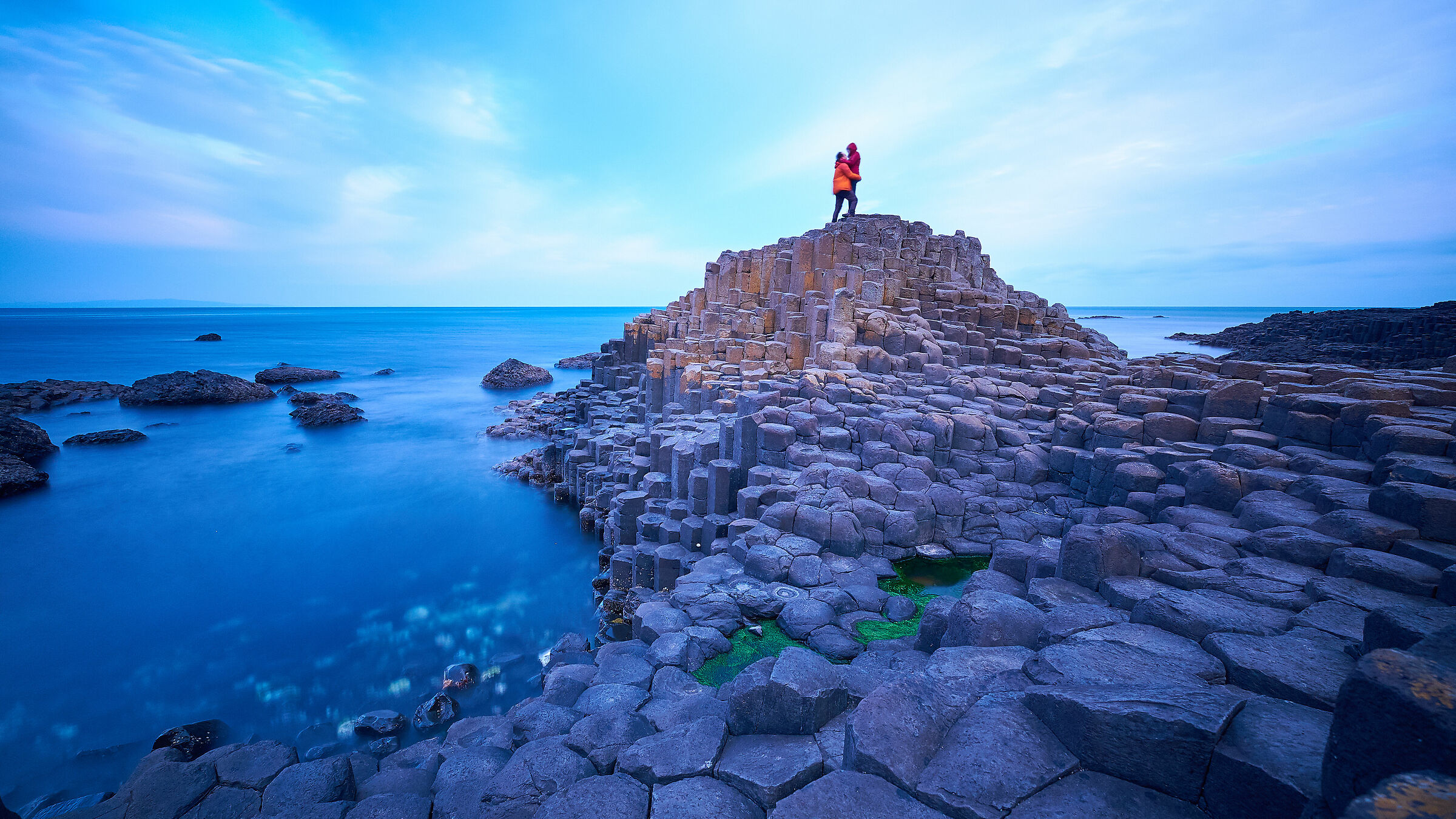Abbracci al sentiero del gigante