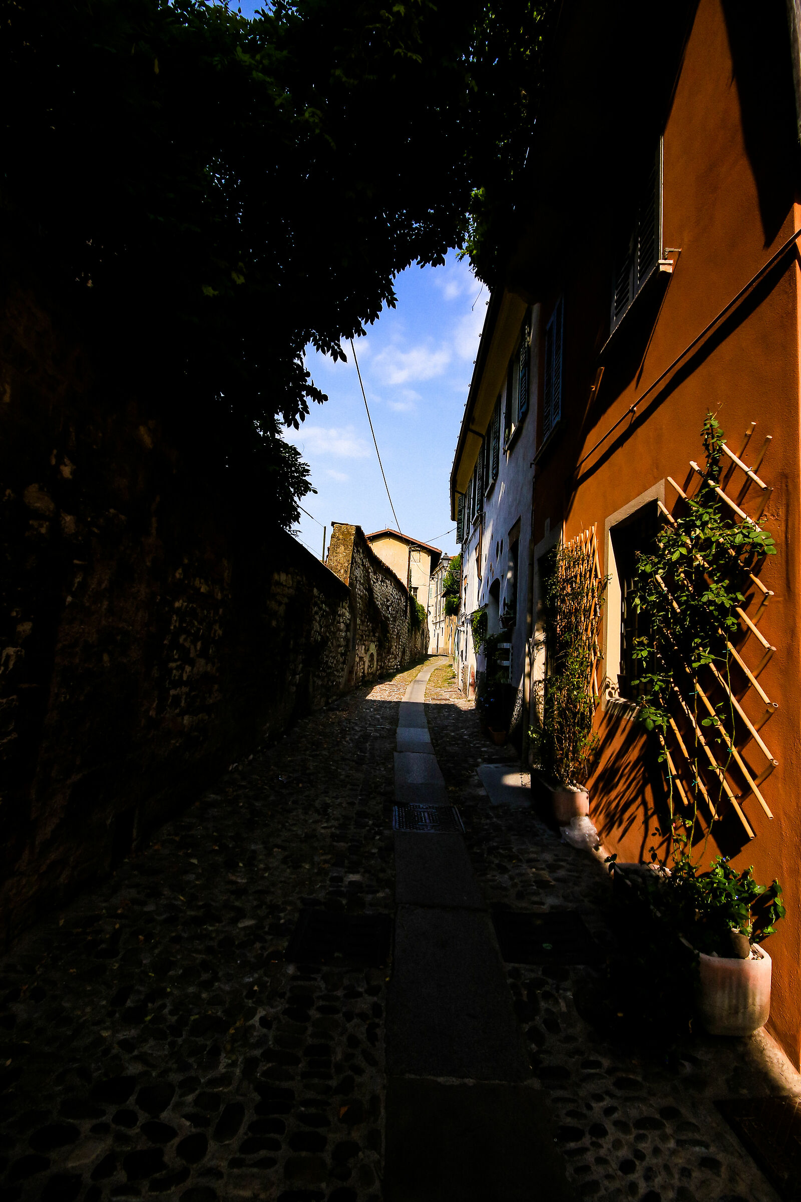 Scorcio verso piazza del foro brescia