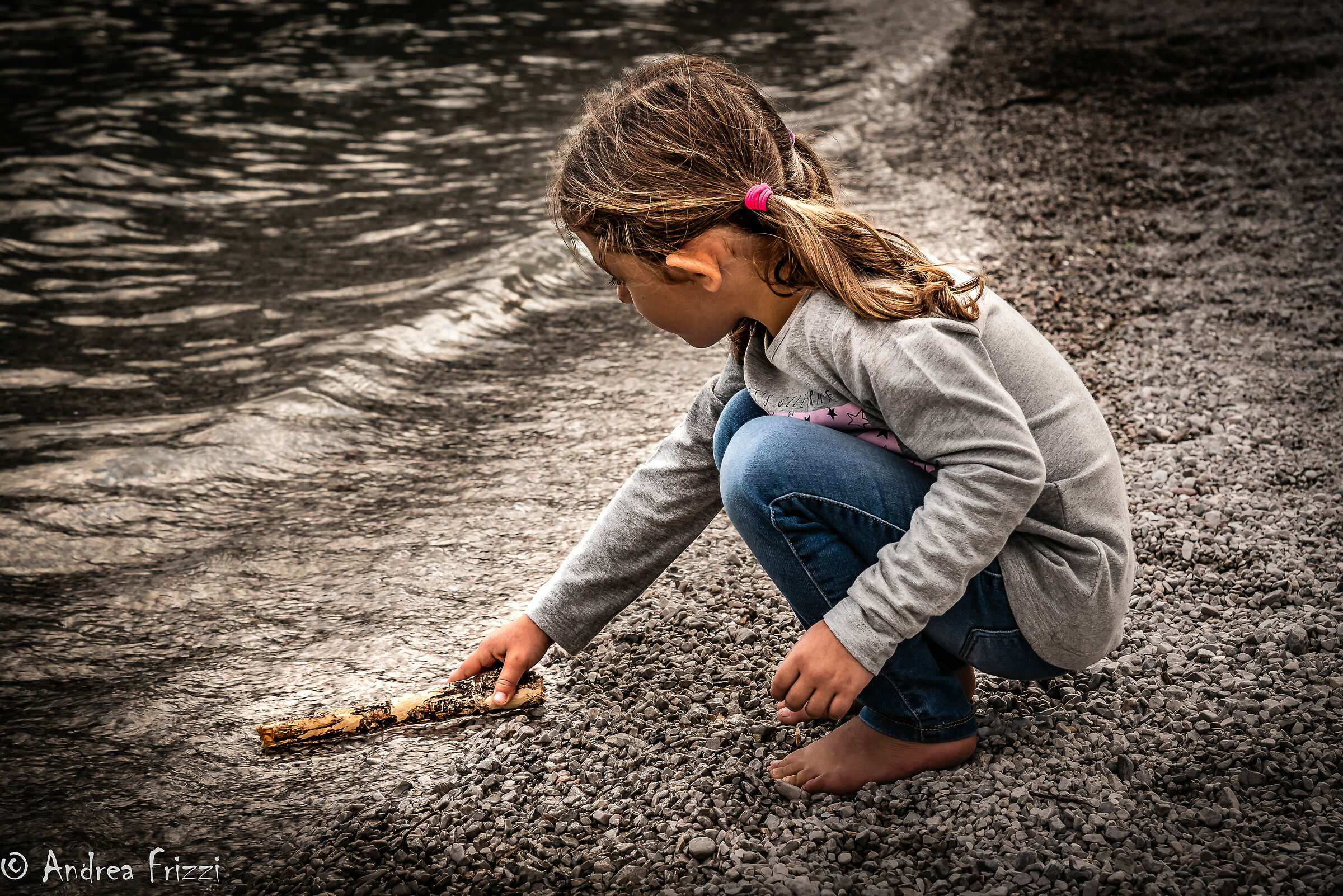 In riva al lago di Molveno