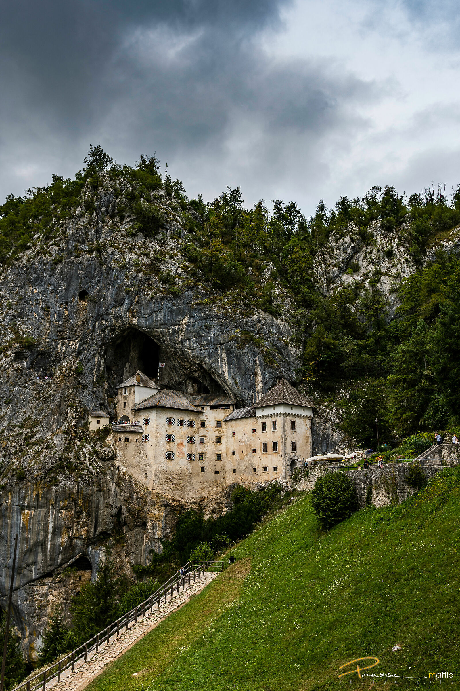 Predjama Castle