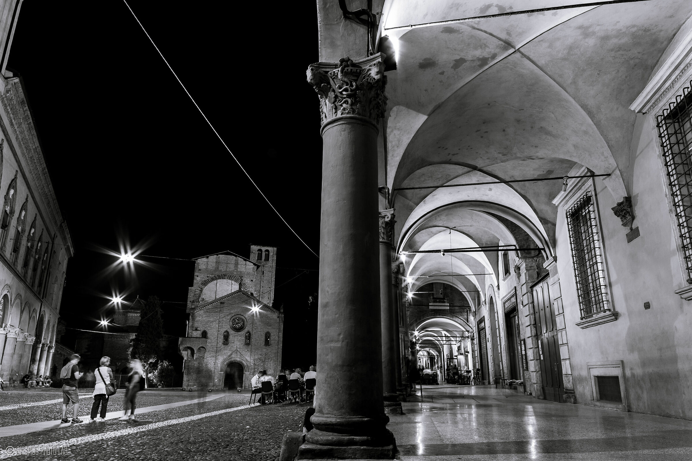 Giochi di Chiaroscuro in piazza S. Stefano