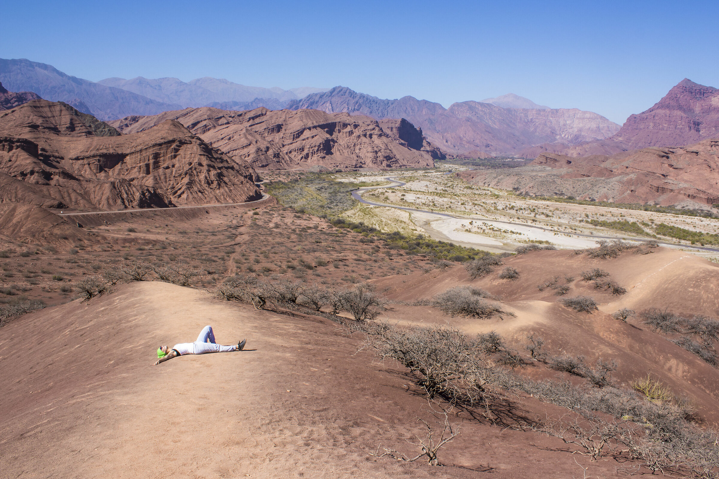 Relaxation in nothingness