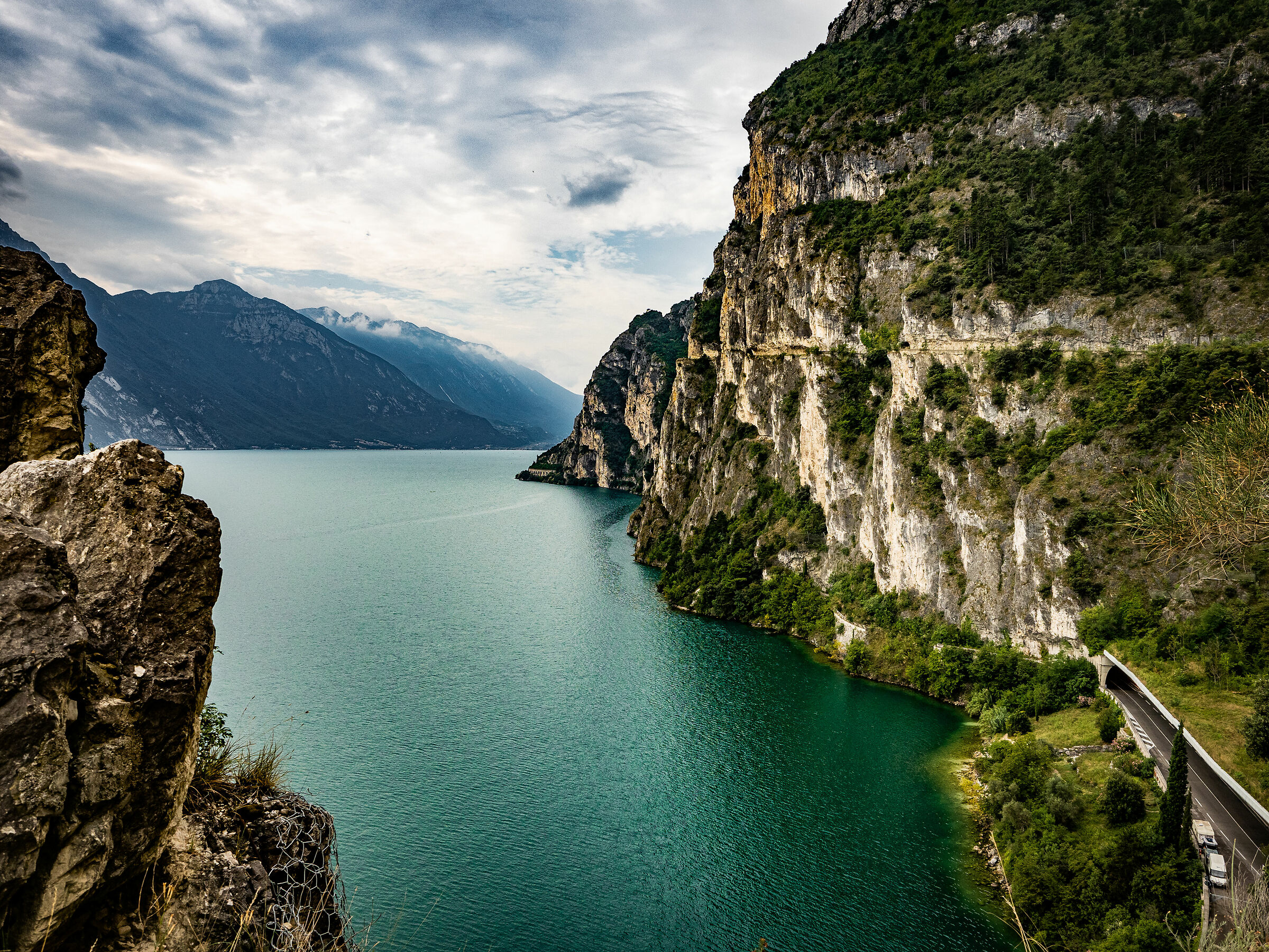 Garda Lake, California