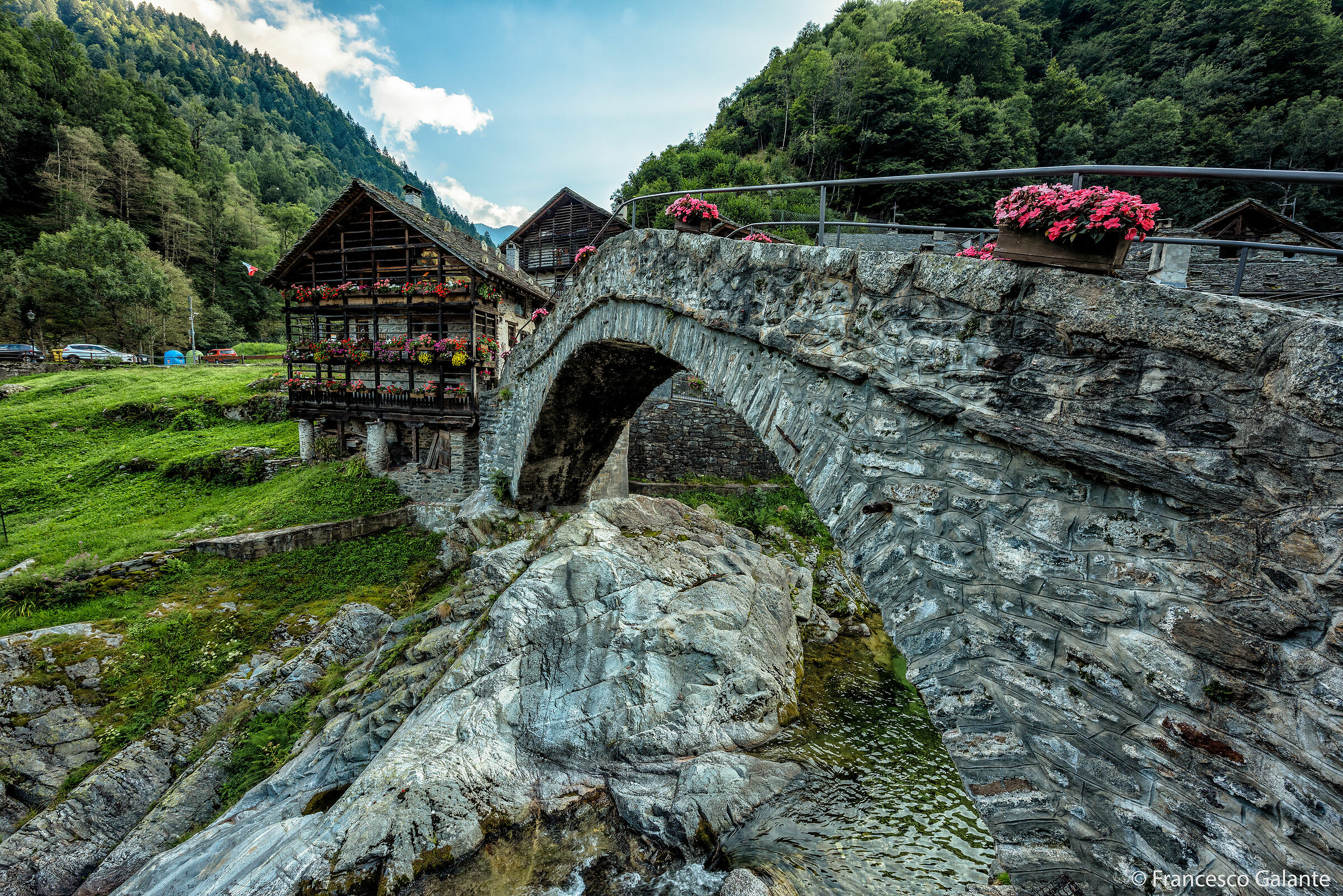 Il Ponte Romano di Rassa (vc)