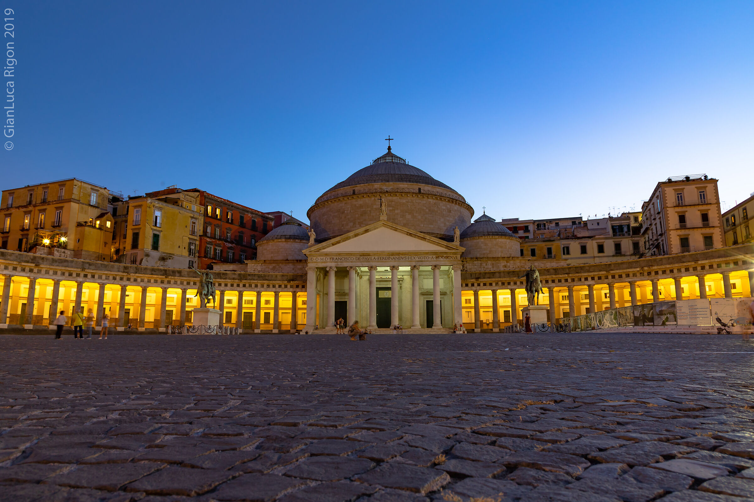 Naples - Piazza del Plebiscito