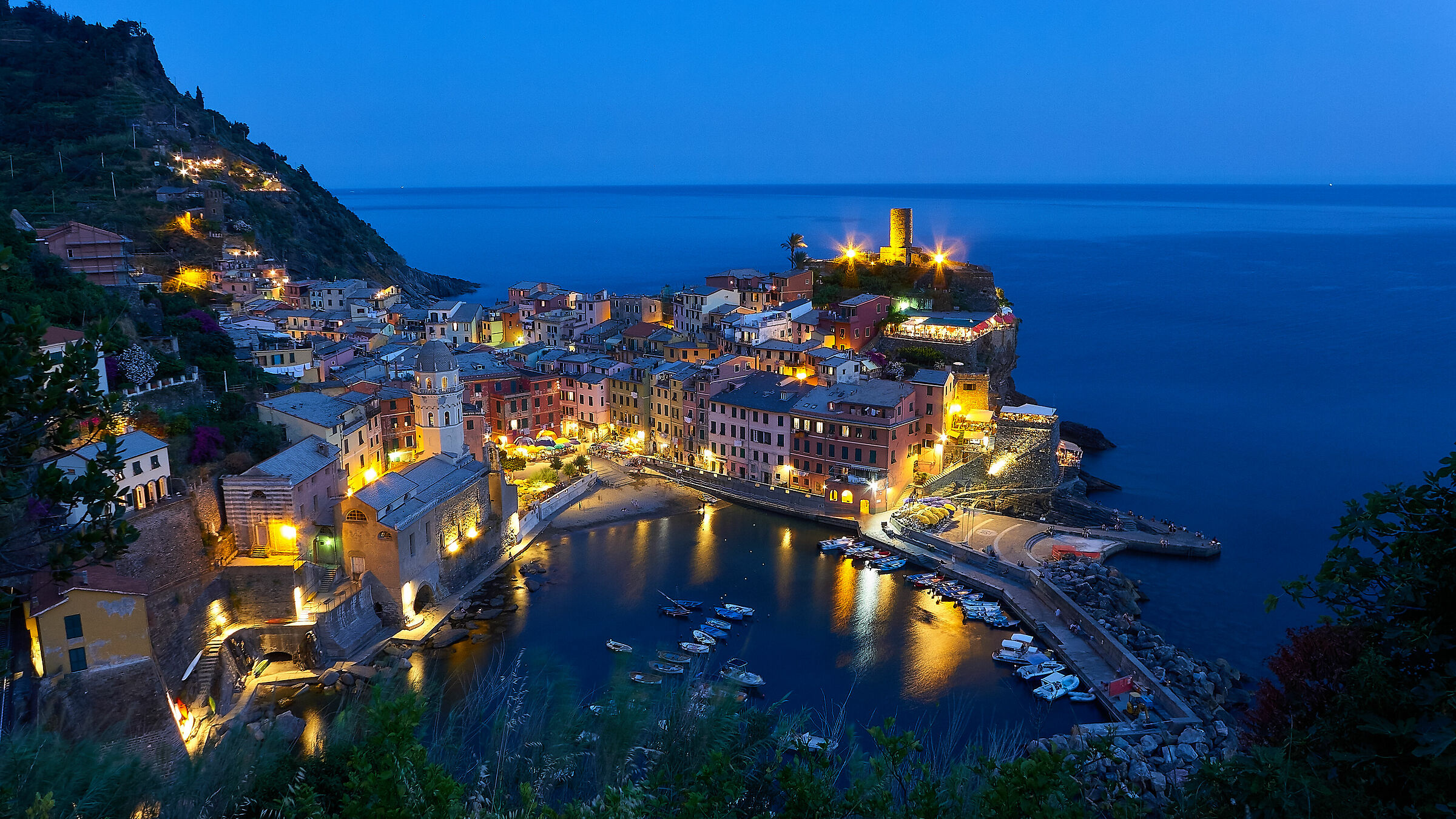 Vernazza - Blue hour.