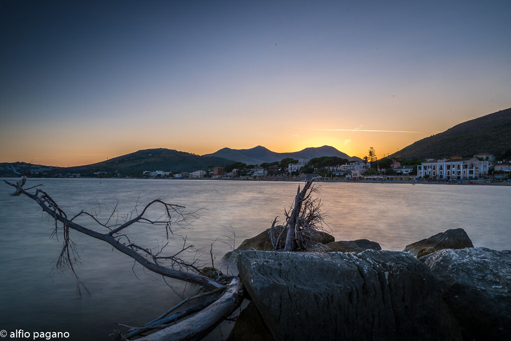 formia vindicio beach