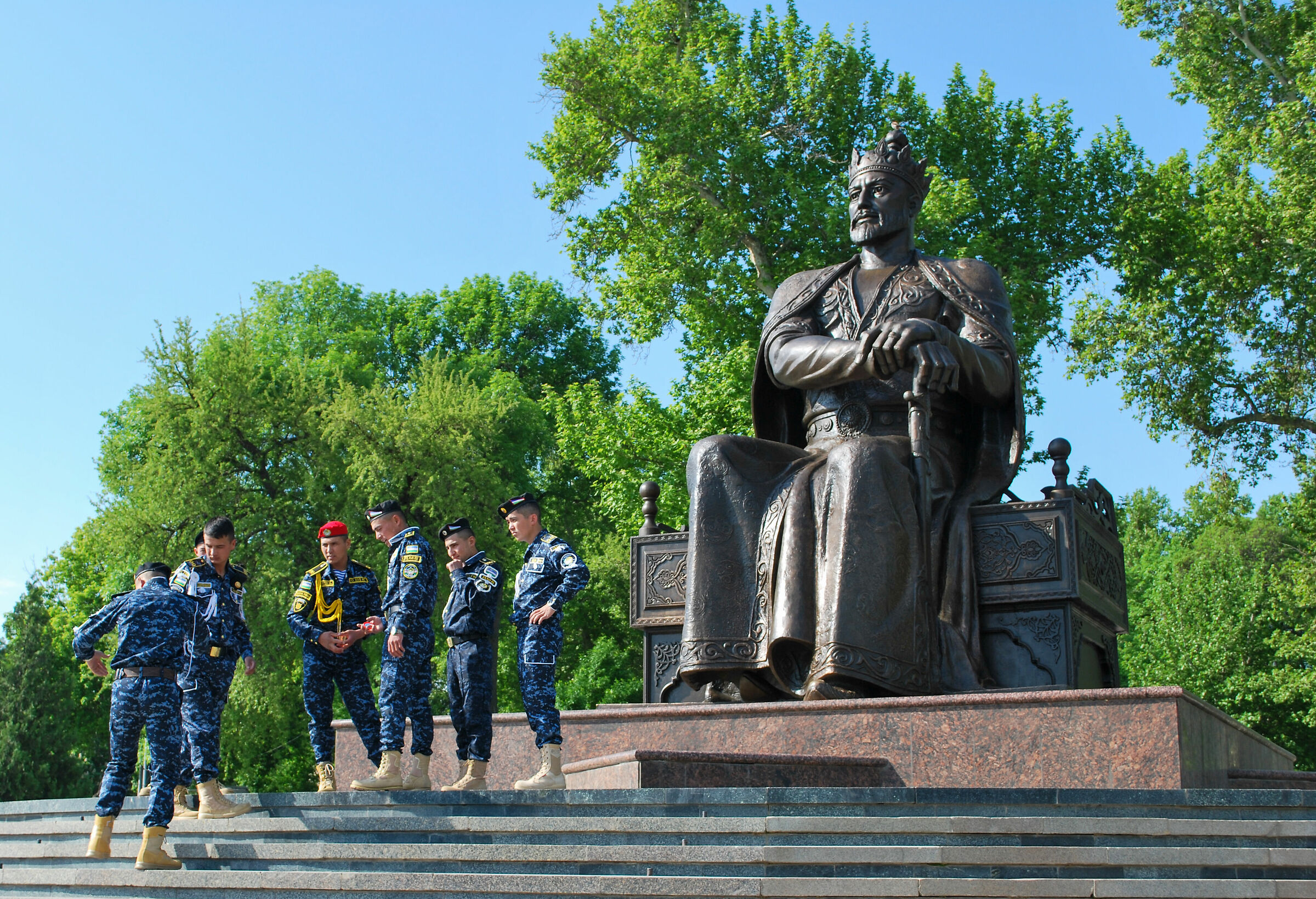 In front of Tamerlano