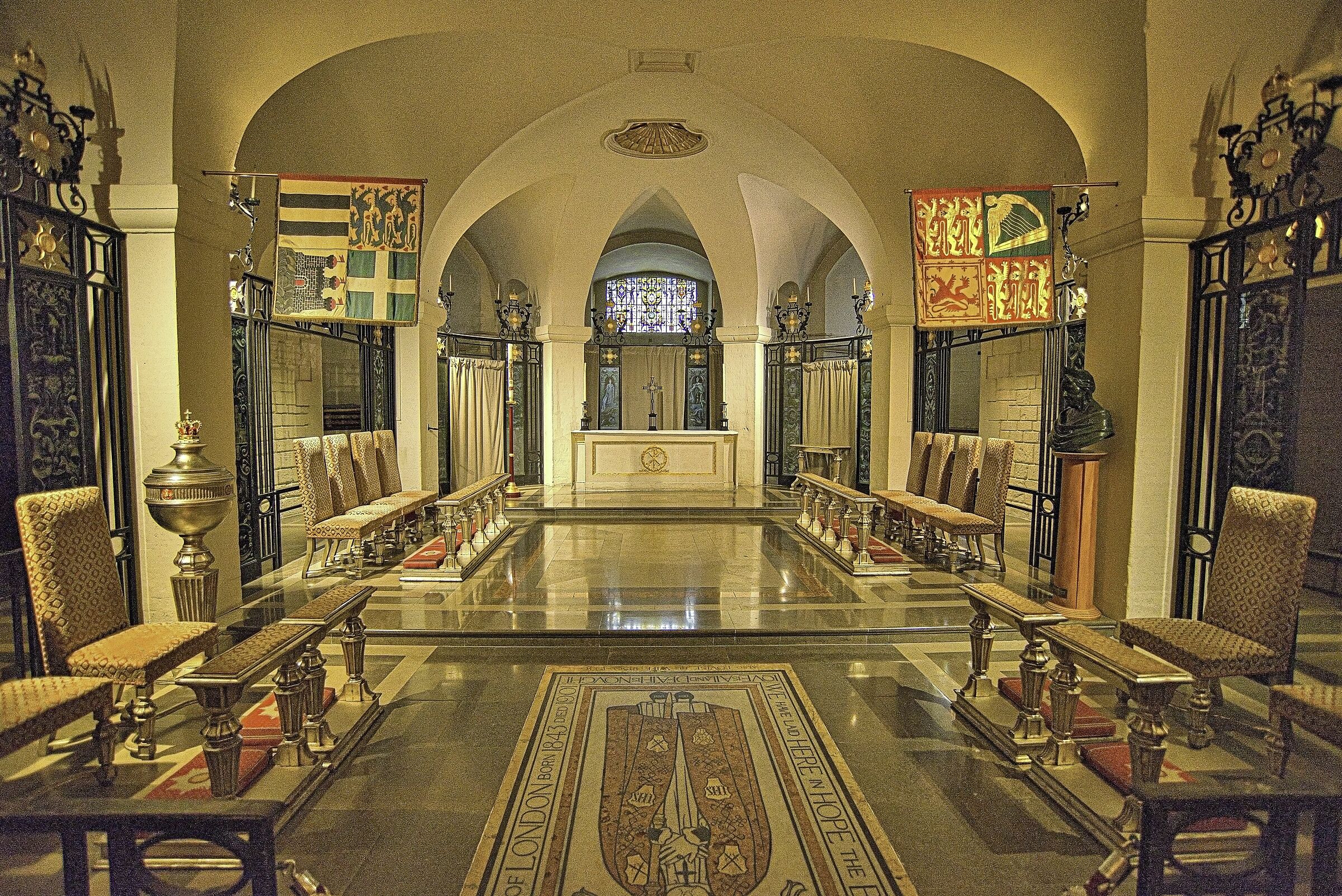 Inside St. Paul's cathedral..only for royals