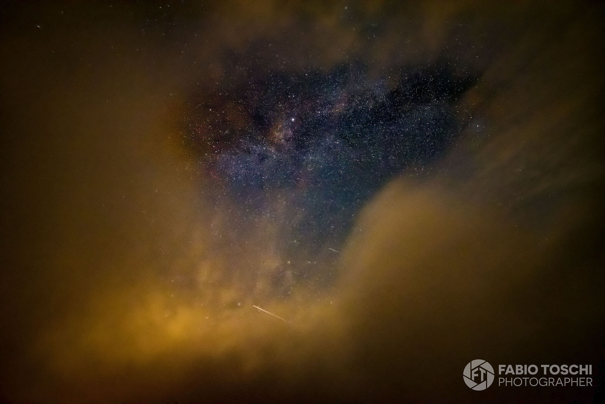 Milkyway between clouds