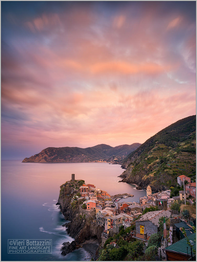 Sunrise in Vernazza