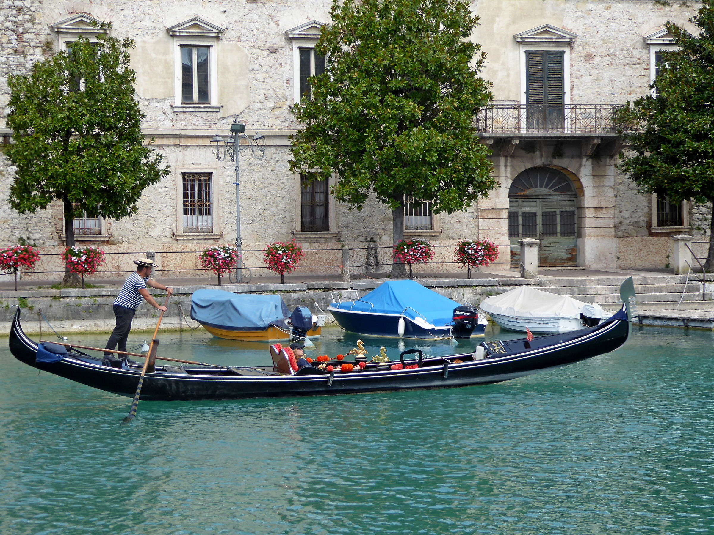 non siamo a Venezia ma a Peschiera sul Garda..