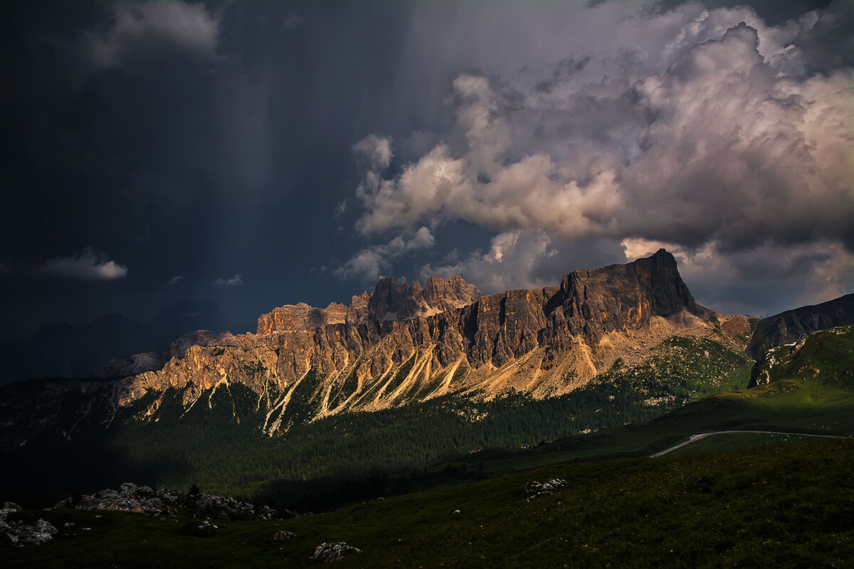 La luce prima della tempesta