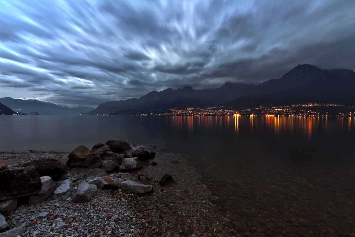 Il lago di Lecco da Onno