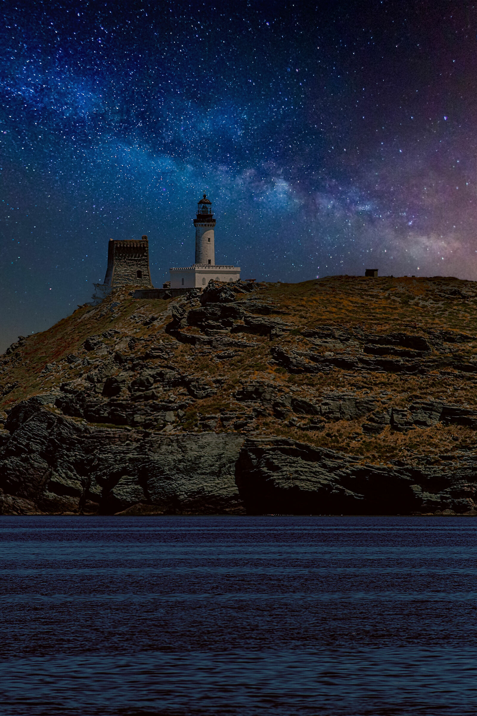 Milky Way on lighthouse