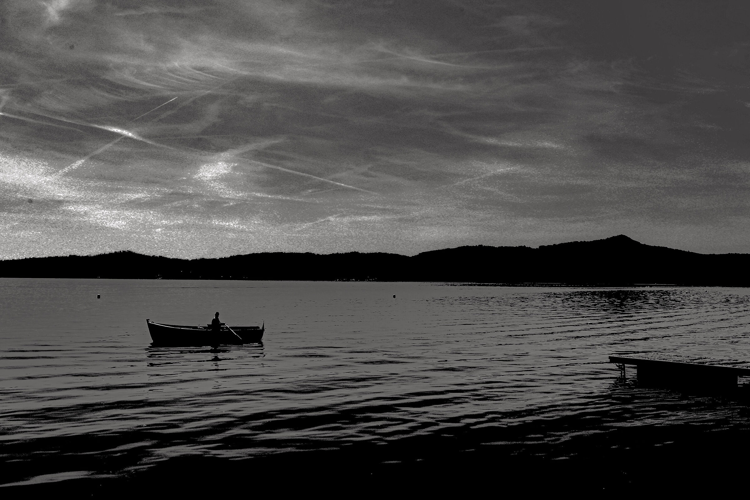 The evening of the lake