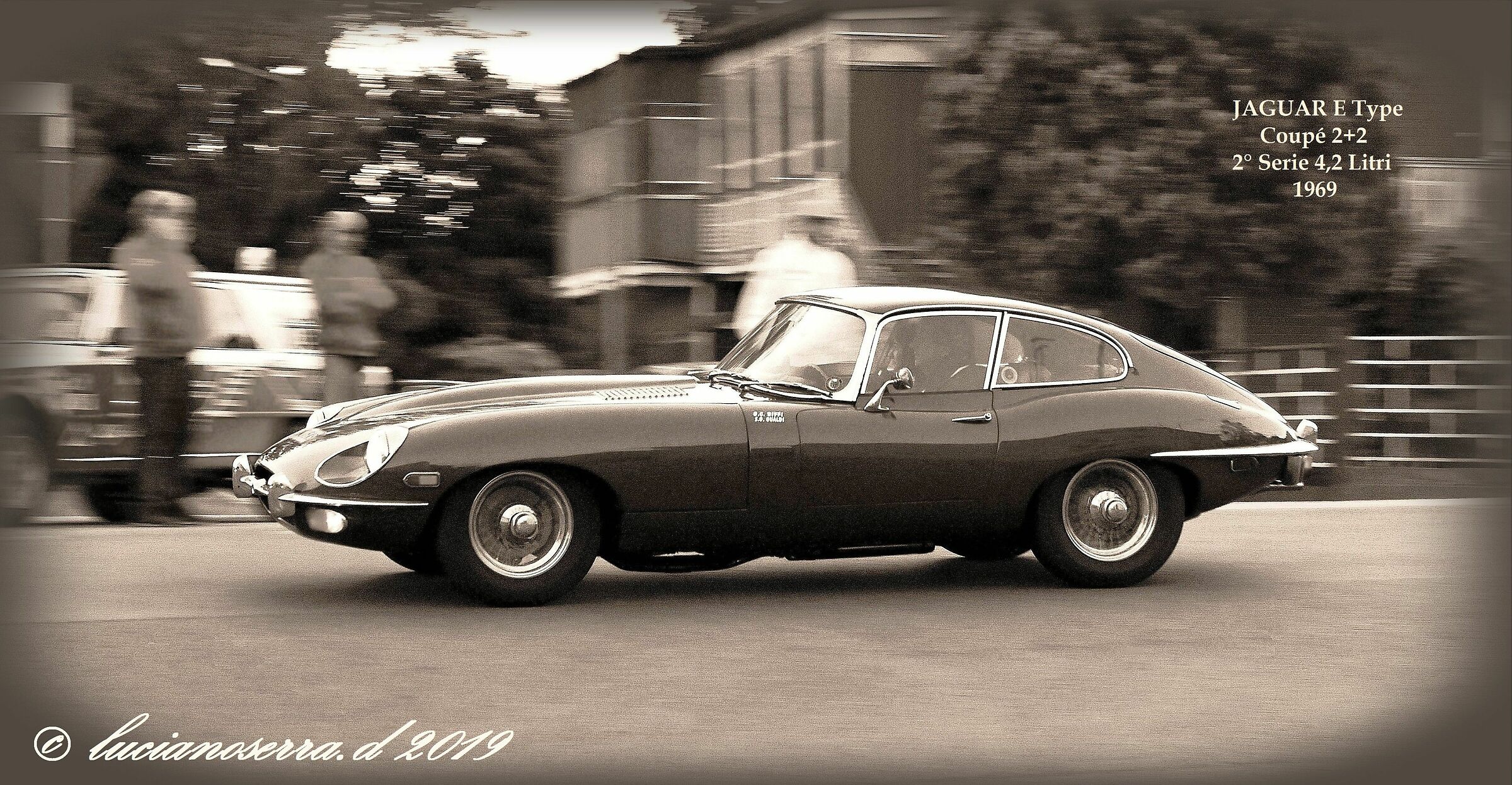 JAGUAR E Type Coupe 2nd 2nd Series 4.2 - 1969