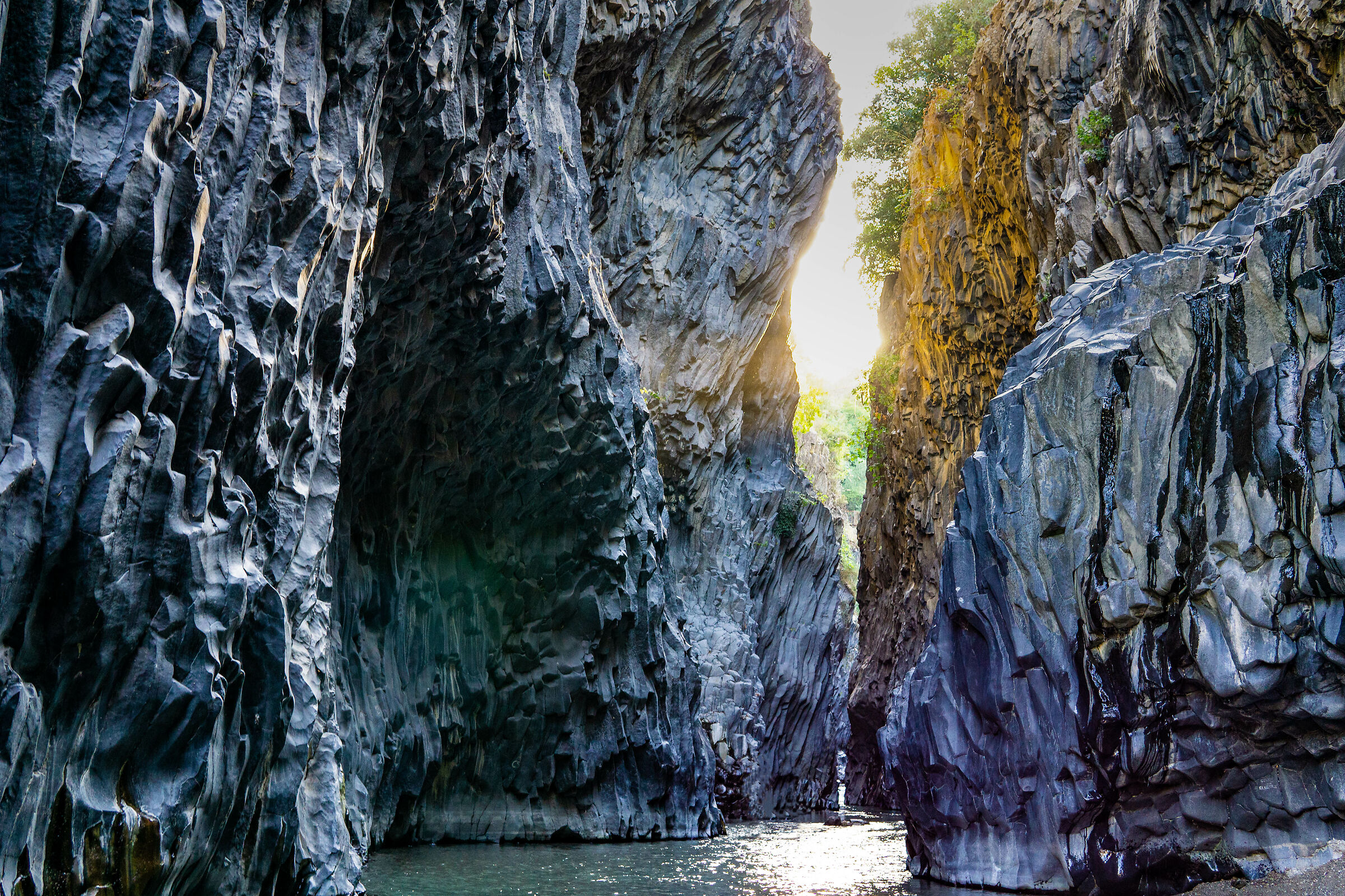 Giochi di luci nel canyon