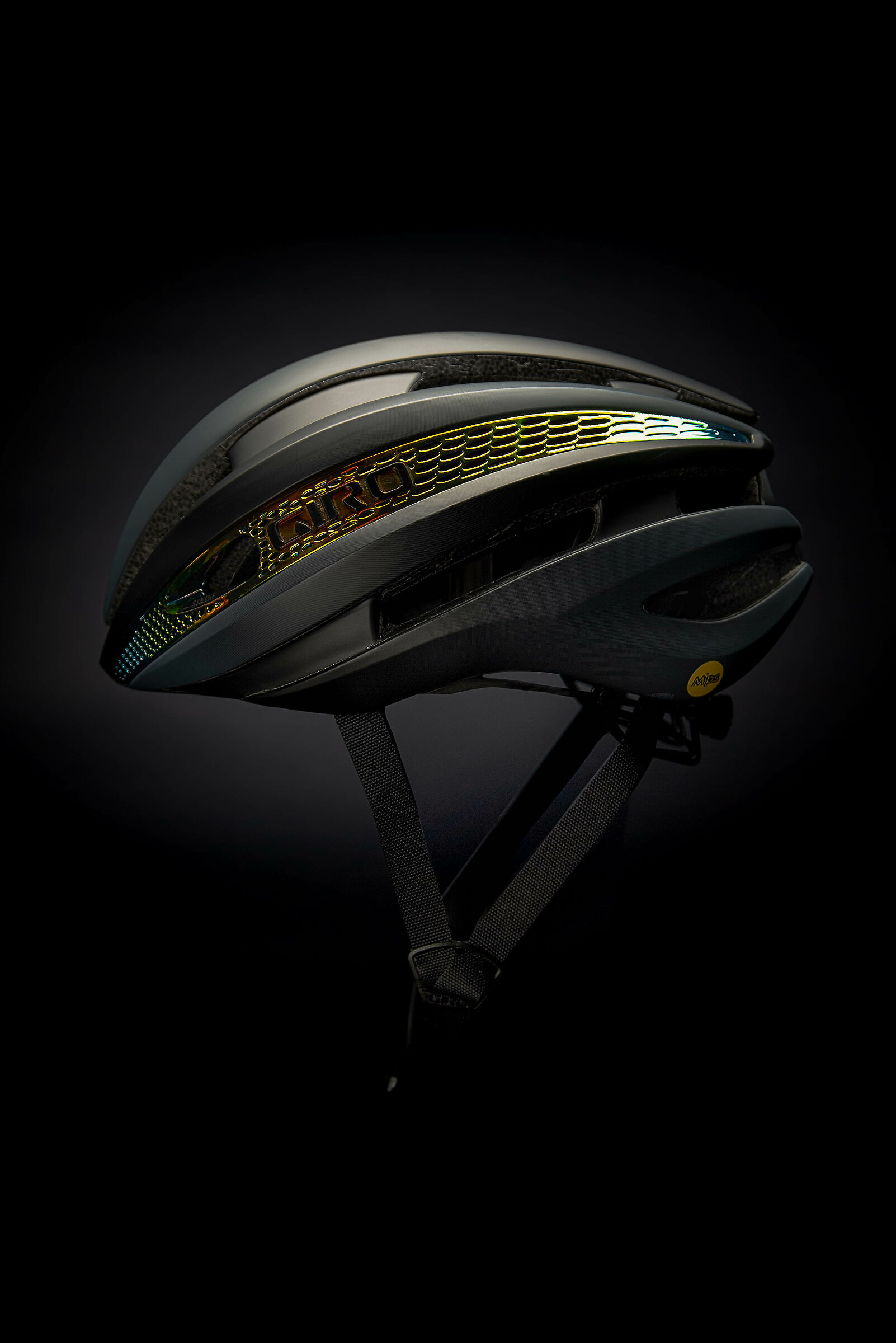 SYNTHE MIPS - B-Magazine mockup