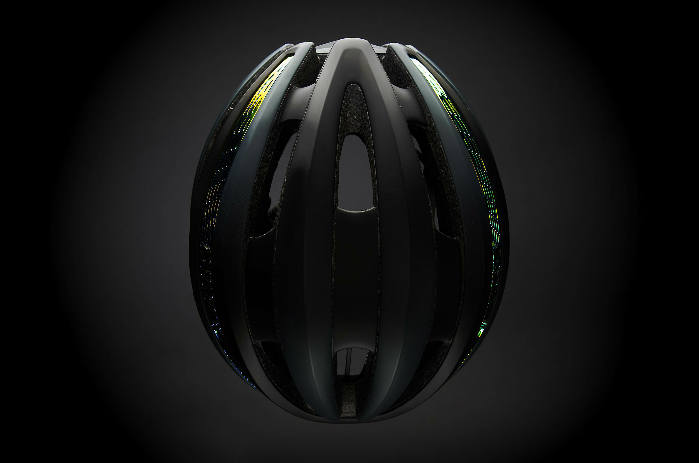 SYNTHE MIPS - B-Magazine mockup