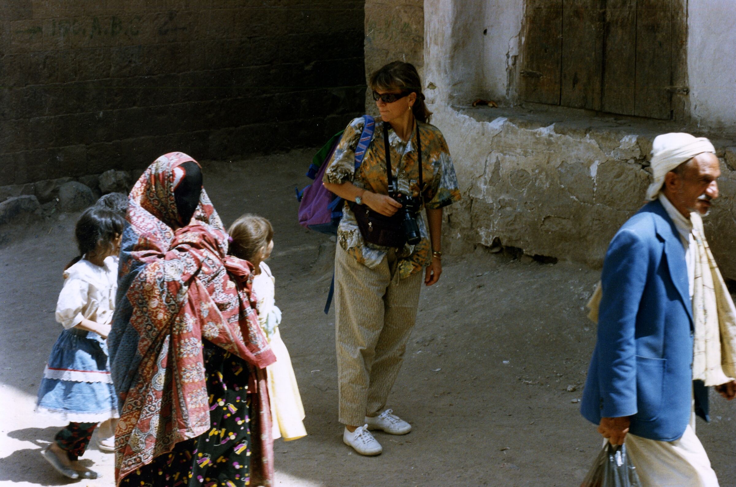 146- Eye Dialogue - yemen, Marib