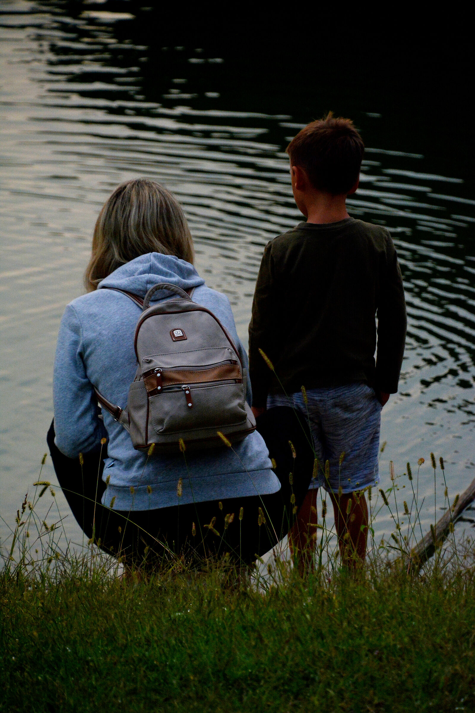 To see the river pass